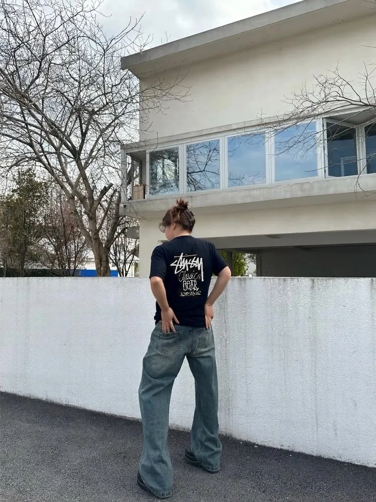 Retro lettering T-shirt STUSSY SS25 CLASSIC GEAR TEE PIGMENT DYED Classic lettering printed short sleeves black off-white S- XL