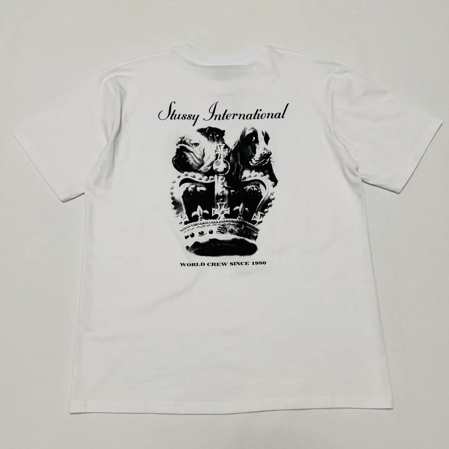 Spot goods! Crown Dog T-shirt STUSSY SS25 DOG CROWN TEE Black and White S- XL