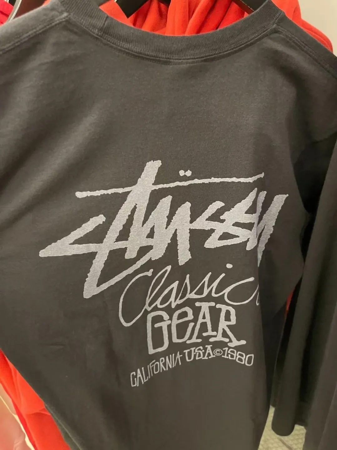 Retro lettering T-shirt STUSSY SS25 CLASSIC GEAR TEE PIGMENT DYED Classic lettering printed short sleeves black off-white S- XL