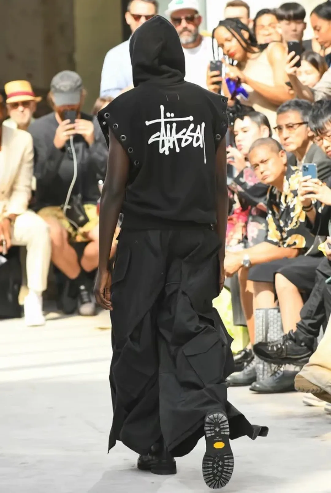 Stussy x JUNYA WATANABE Hooded Vest joint logo eyelet raw edge hooded sweatshirt vest black S-XL