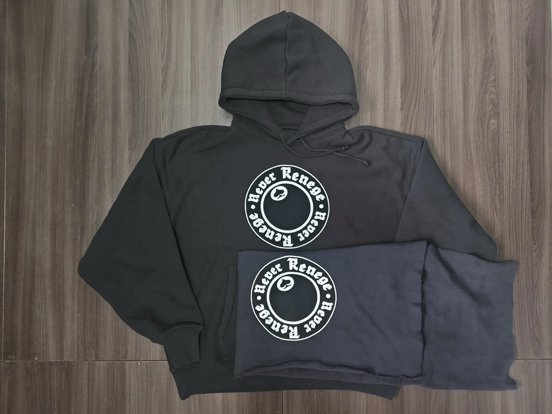 In stock: DT sweatshirt STUSSY