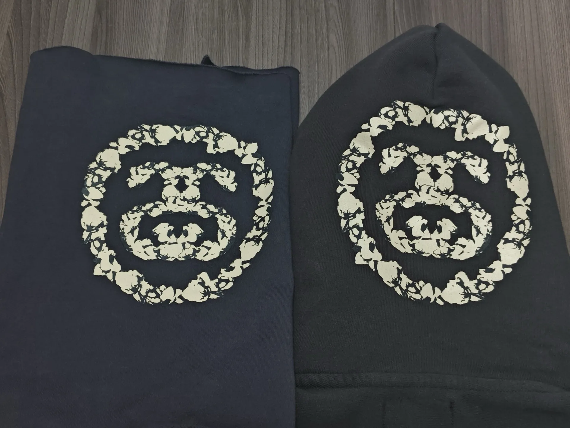 In stock: DT sweatshirt STUSSY