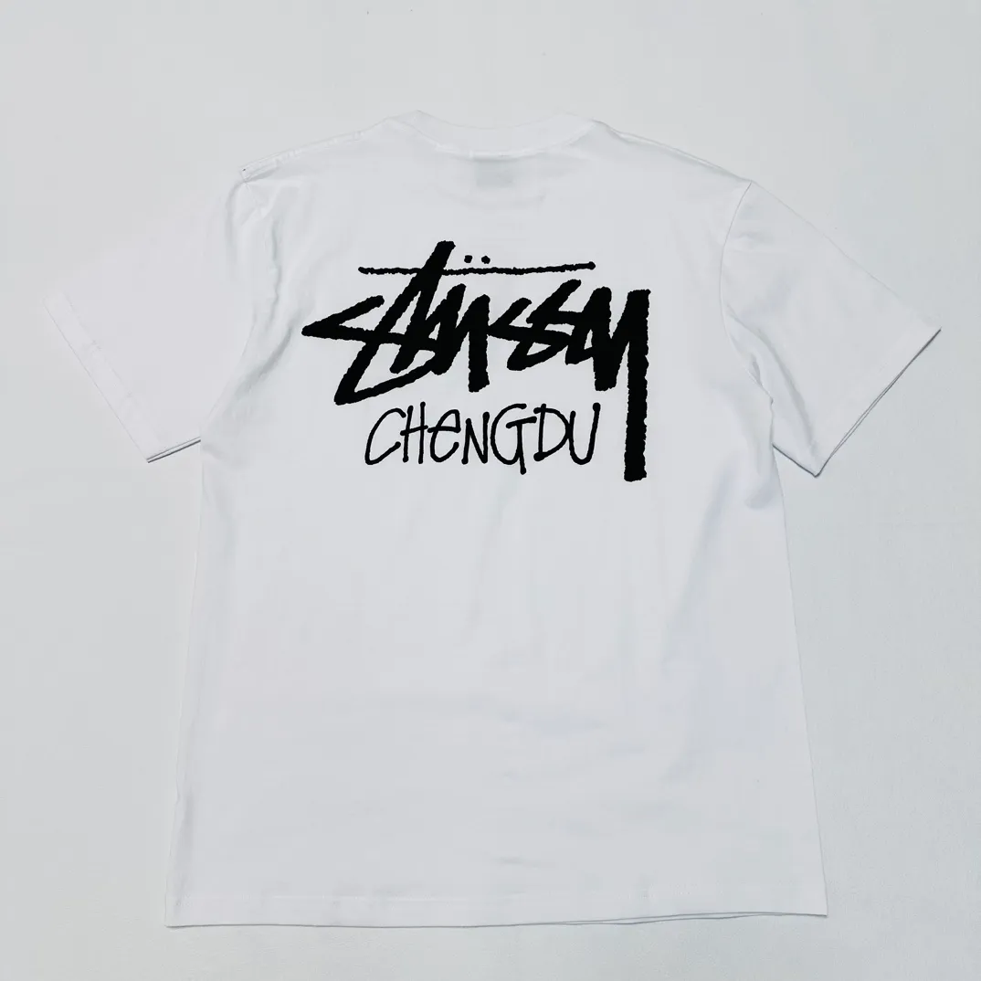 Chengdu limited TEE STUSSY FW24 CHENGDU TEE classic words Chengdu limited short sleeves black and white S-XL