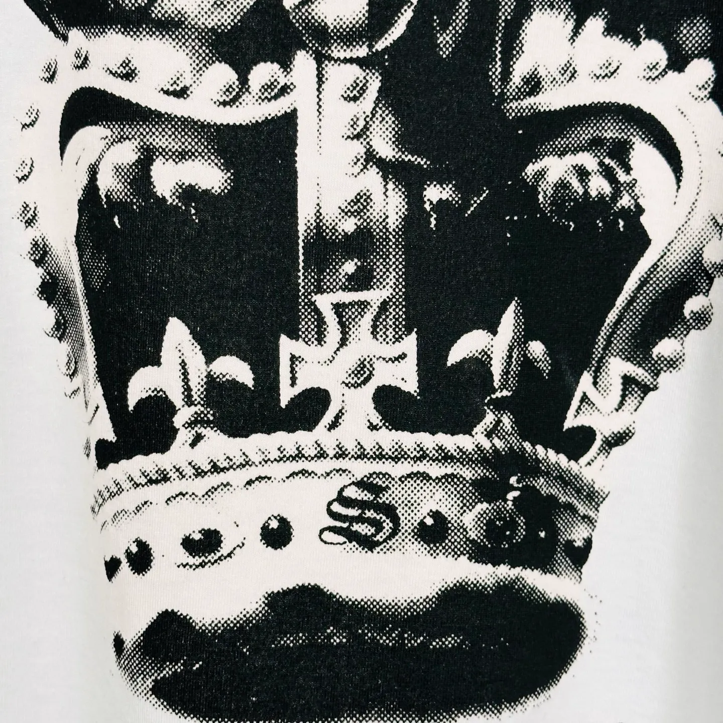Spot goods! Crown Dog T-shirt STUSSY SS25 DOG CROWN TEE Black and White S- XL