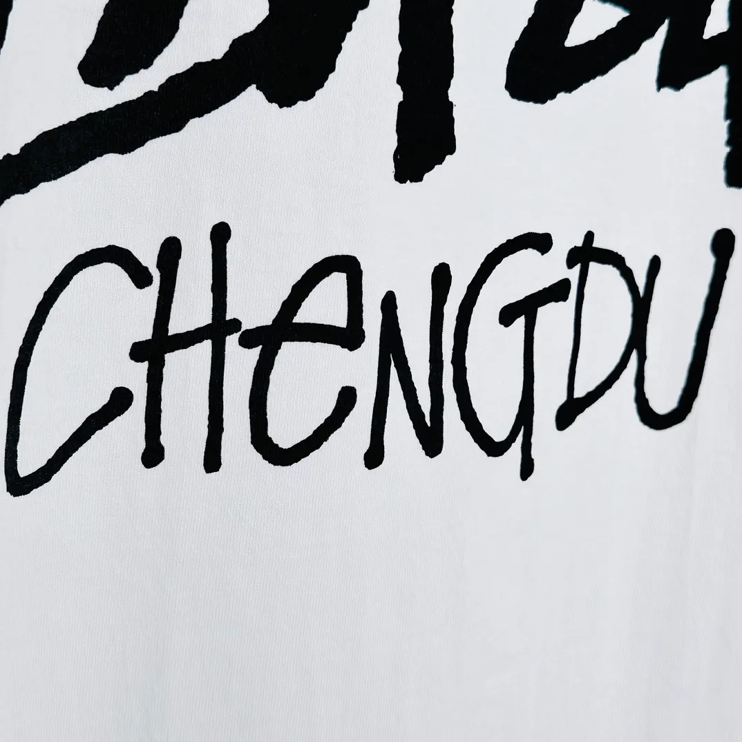 Chengdu limited TEE STUSSY FW24 CHENGDU TEE classic words Chengdu limited short sleeves black and white S-XL