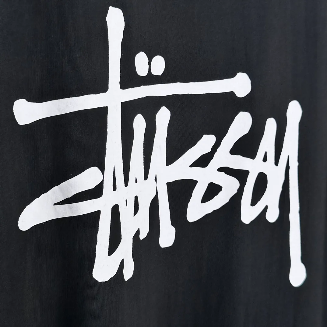 Spot goods! Stussy SS24 Basic StÜssy Tee classic letter Logo printed short-sleeved T-shirt couple style black and white dark blue S-XL