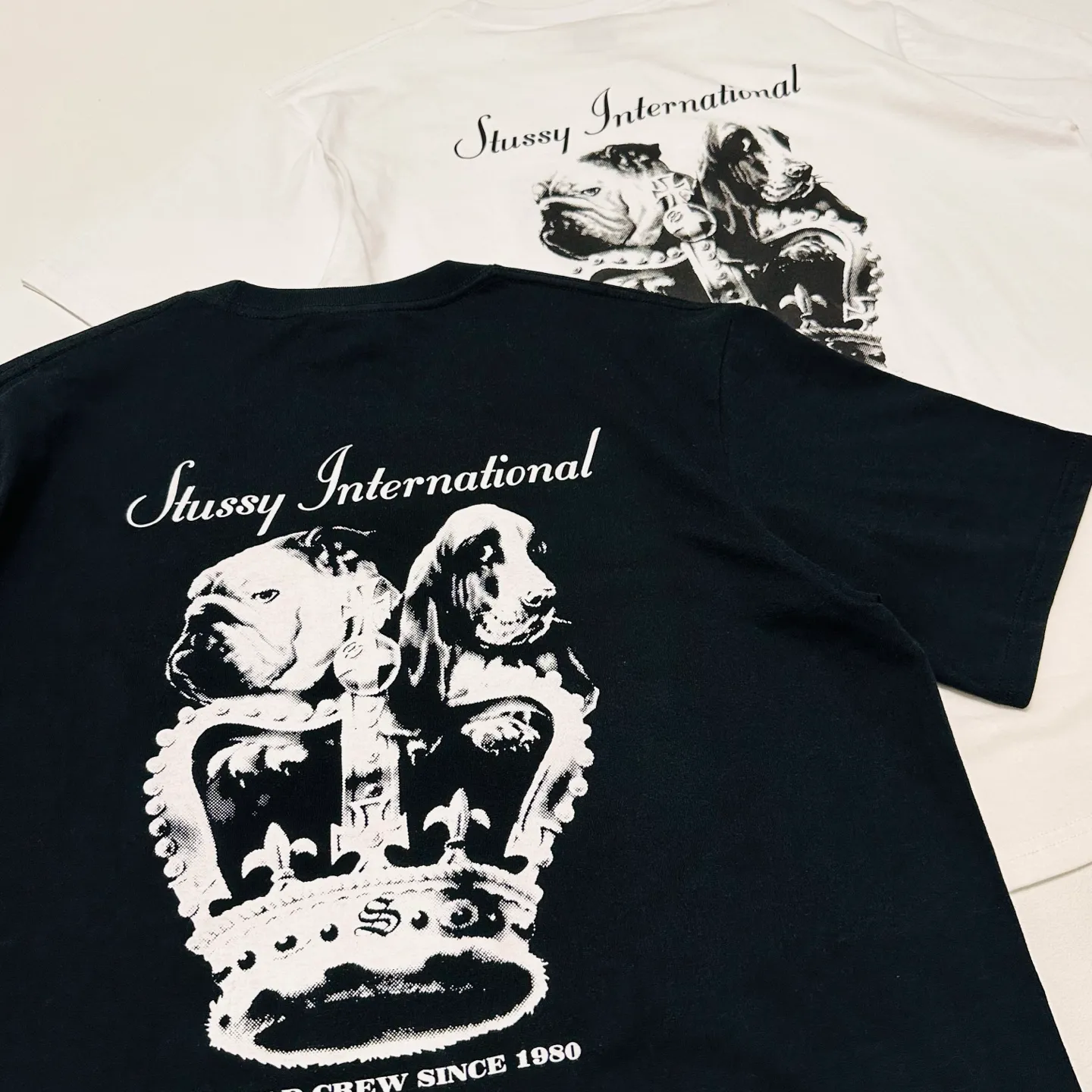 Details Crown Dog T-shirt STUSSY SS25 DOG CROWN TEE Black and White S- XL