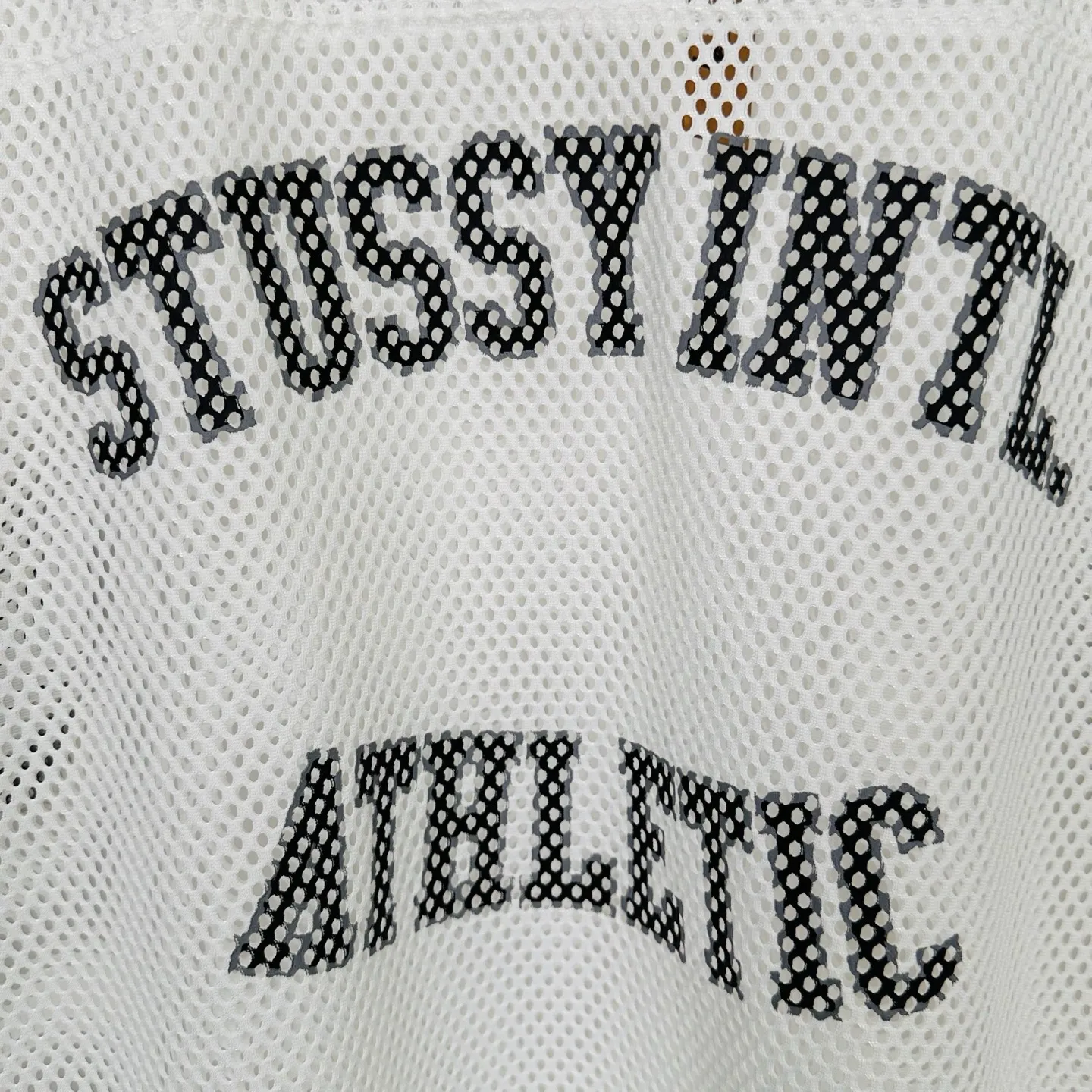 Mesh V-neck T-shirt Stussy SS25 STÜSSY INTERNATIONAL TEAM JERSEY V-neck mesh retro letter short sleeves black and white S-XL