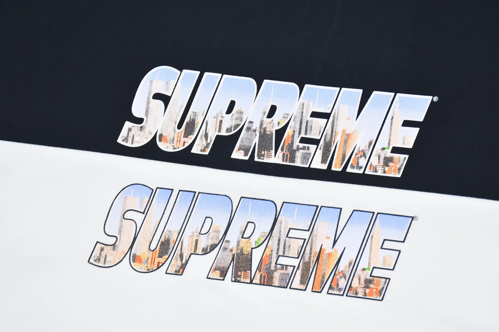 S294💰p130 Supreme 23FW GOTHAM Gotham City Metropolis City Letters LOGO Short-sleeved T-shirt. Refuse to look at pictures to make products. Refuse to compare wrong versions. Use cylinder seamless technology (original technology, there are no stitched bones on the side of the clothes, key points of identification) The fabrics are all custom-woven and dyed, 280g weight, 100% cotton, cylindrical fabric. Cylindrical fabric is a knitted fabric woven with a cylinder loom. The needles are distributed in a cylindrical shape on the fuselage. The gray fabric is a large cylinder, which needs to be opened and shaped before it can be used further. There are no slits on the side of the clothes, so there is no washing label on the side of ordinary short-sleeves. There is only one collar label behind the neck. The printing uses thermosetting ink printing imported from Belgium (different from conventional heat transfer printing), also known as plastic ink, or self-adhesive ink. Its ingredients are: mainly composed of polyvinyl chloride (PVC) and phthalates. PVC and phthalates, solid color The thermosetting ink is composed of a mixture of agents, stabilizers, and thickeners. It is not the digital direct printing marketed on the market. The printing texture of thermosetting ink cannot be achieved by digital direct printing. The collar label has a watermark anti-counterfeiting effect, a real anti-counterfeiting layer, a version with a high probability of passing the inspection, and the original packaging picture has a high probability of passing the test. Size：S-XL