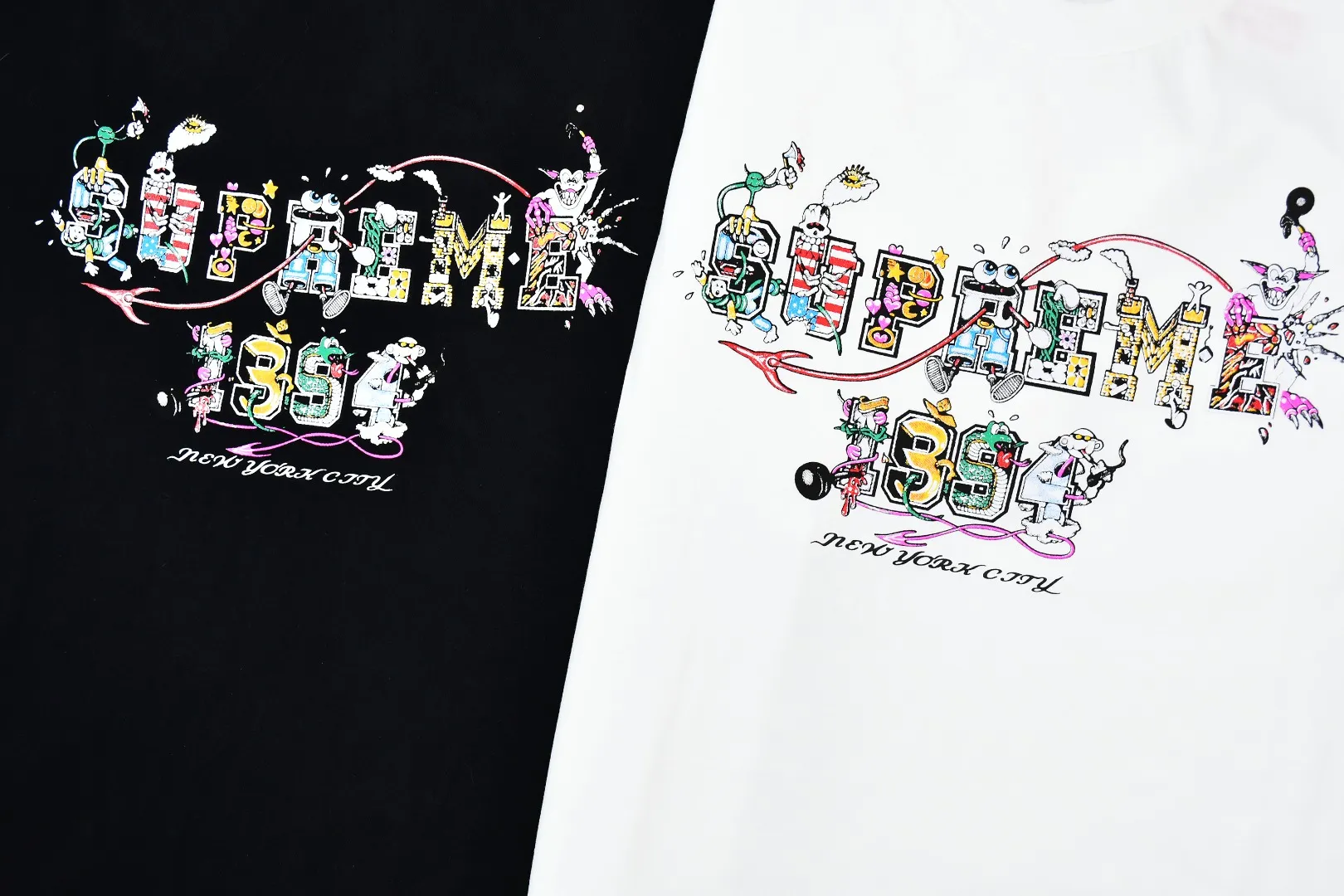 🅿️130 S175 top version Supreme 24ss VARSITY cartoon logo letter printing short-sleeved T-shirt. Refuse to look at pictures to make products. Refuse to compare wrong versions. Use cylinder seamless technology (original technology, there are no stitched bones on the side of the clothes, key points of identification) The fabrics are all custom-woven and dyed, 280g weight, 100% cotton, cylindrical fabric. Cylindrical fabric is a knitted fabric woven with a cylinder loom. The needles are distributed in a cylindrical shape on the fuselage. The gray fabric is a large cylinder, which needs to be opened and shaped before it can be used further. There are no slits on the side of the clothes, so there is no washing label on the side of ordinary short-sleeves. There is only one collar label behind the neck. The printing uses thermosetting ink printing imported from Belgium (different from conventional thermal transfer printing), also known as plastic ink, or self-adhesive ink. Its ingredients are: mainly composed of polyvinyl chloride (PVC) and phthalates. PVC and phthalates, solid color The thermoset ink is composed of a mixture of agents, stabilizers, and thickeners. It is not the digital direct printing advertised on the market. The printing texture of thermoset ink cannot be achieved by digital direct printing. The collar label has a watermark anti-counterfeiting effect, a real anti-counterfeiting layer, a version with a high probability of passing the inspection, and a high probability of passing the original packaging picture. Size：S-XL
