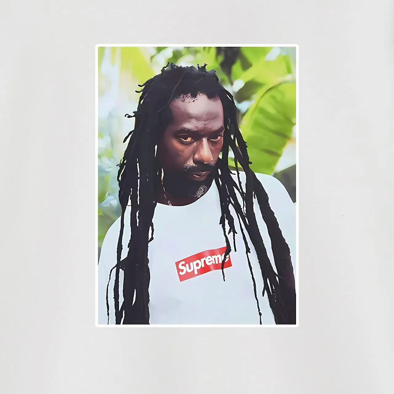 Style No. S1035 #terry p150💰 Velvet 160💰 Supreme SS19 Buju Banton Tee reggae character print round neck sweatshirt Made of 400g large terry (drop shoulder large version) fabric, soft texture and no pilling Imported environmentally friendly printing glue The pattern is bright and three-dimensional Quality 💥Same style for men and women The upper body is trendy Color: black white gray Size: S M L XL XXL