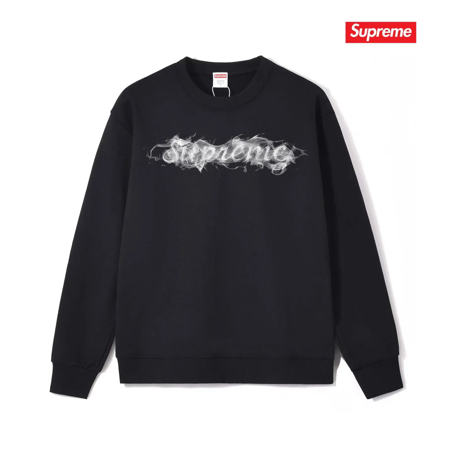 Style No. S1071 #terry p150💰 Velvet 160💰 Supreme Week0 Smoke Tee Smoke Logo smoke ring letters round neck sweatshirt Made of 400 grams of large terry (drop shoulder large version) fabric, soft texture and no pilling Imported environmentally friendly printing glue The pattern is bright and three-dimensional Quality 💥 Unisex style The upper body is trendy Color: black white gray Size: S M L XL XXL