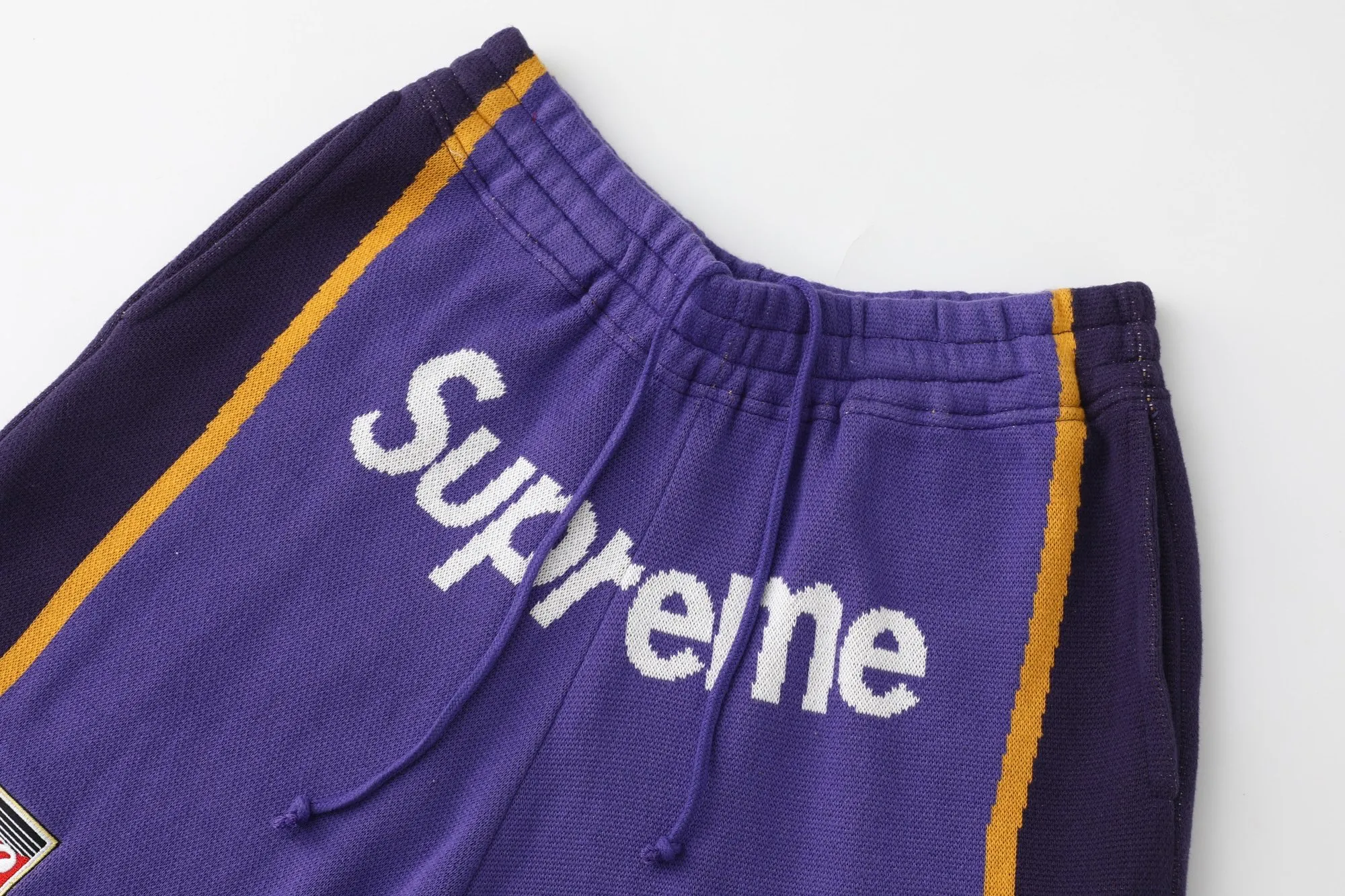 🅿️300 S295 top version SUPREME Color: black, red, purple, white. The same jacket is expected to be available in about a week. Size: S M L
