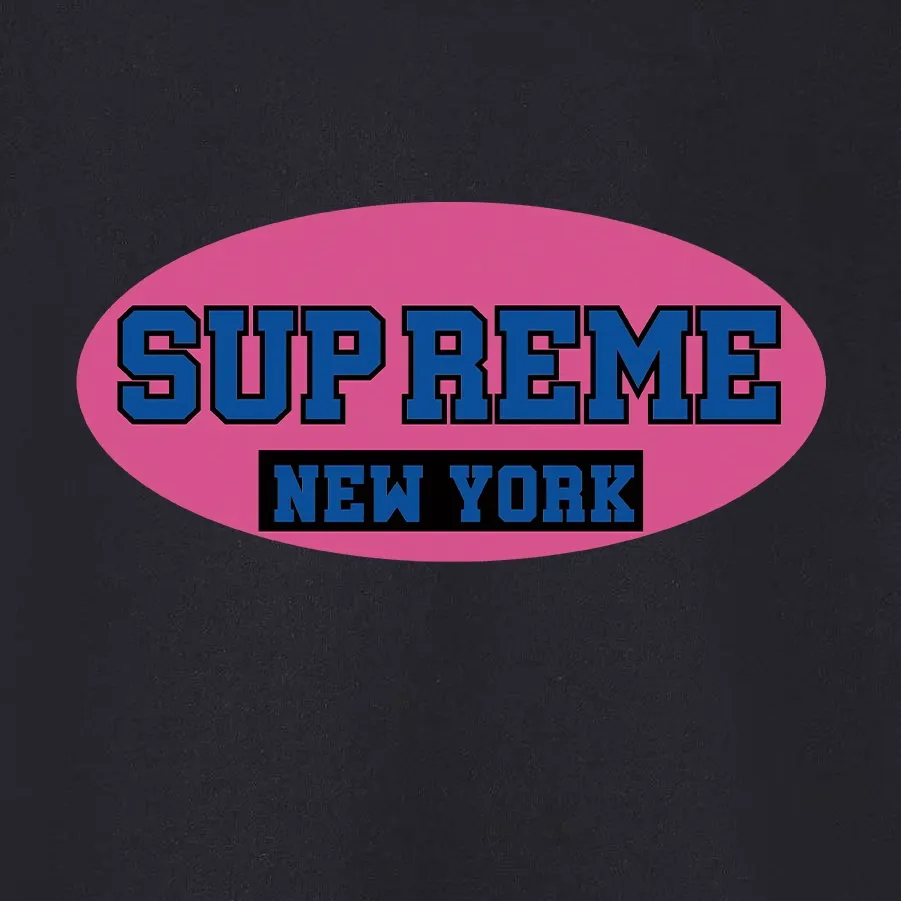 Style number S2020 #terry P160💰 Velvet P170💰 Supreme SS23 Week 1 NEW YORK TEE Retro Logo printed hooded sweatshirt Made of 400g large terry 430g silver fox velvet (drop shoulder large version) fabric, soft texture and no pilling Imported environmentally friendly printing glue The pattern is bright and three-dimensional Quality 💥Same style for men and women The upper body is trendy Color: black white gray Size: S M L XL XXL