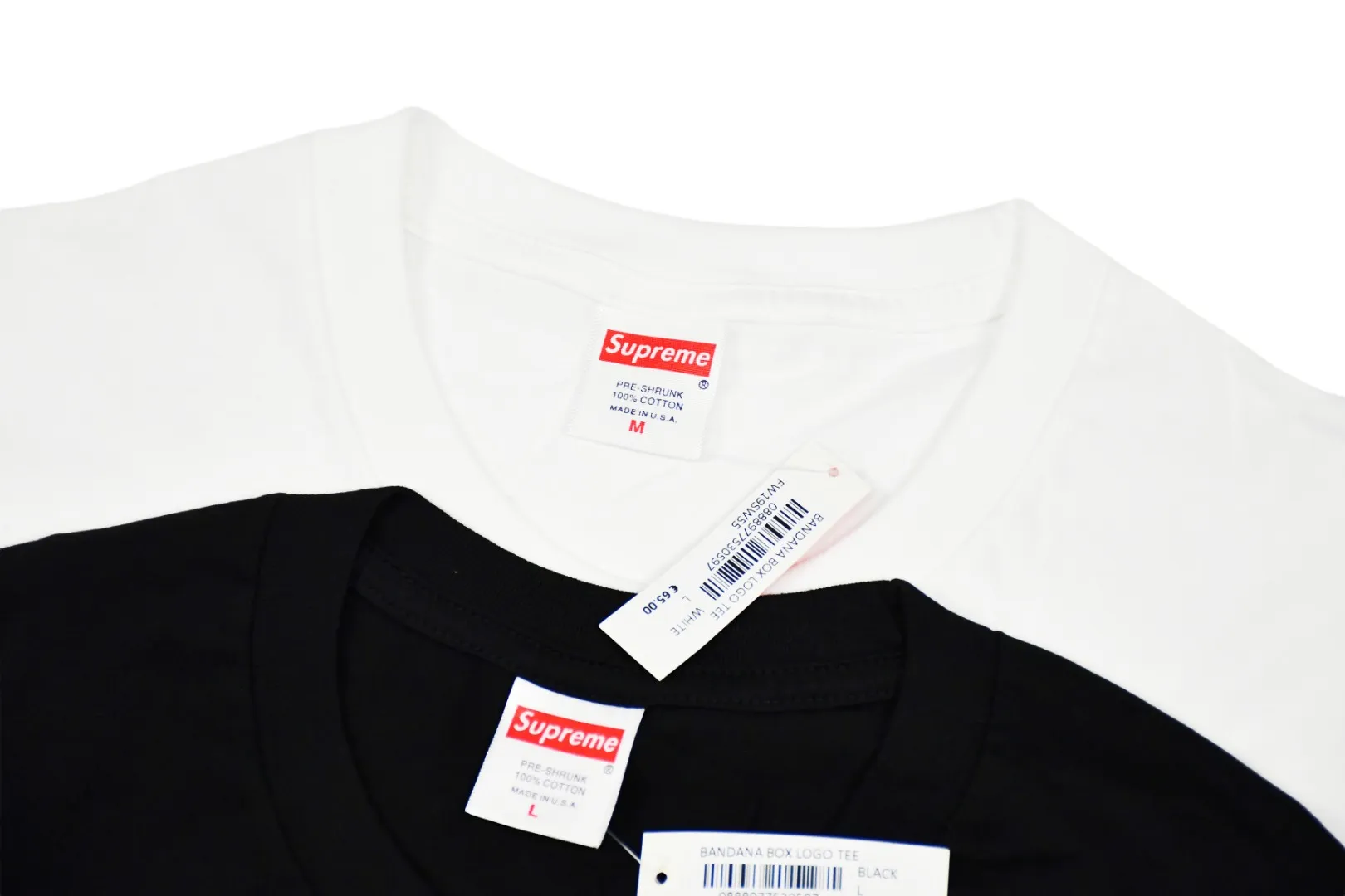 S192💰p140 Top version Supreme 22FW André Tee André Benjamin photo character T-shirt short sleeves For those of us who focus on top Sup products, this short sleeve is naturally available. It uses cylindrical seamless technology (original technology, there are no stitched bones on the side of the clothes, the focus of identification) The fabrics are all custom-woven and dyed, 280g weight, 100% cotton, cylindrical fabric. Cylindrical fabric is knitted fabric woven with a cylinder loom. The needles are distributed in a cylindrical shape on the fuselage. The gray fabric is a large cylinder that needs to be opened and shaped before it can be used further. There are no slits on the side of the clothes, so there is no washing label on the side of ordinary short-sleeves. There is only one collar label behind the neck. The printing is printed with thermosetting ink, also known as plastic. Ink, or self-adhesive ink, contains ingredients: mainly composed of polyvinyl chloride (PVC) and phthalates. PVC and phthalates, fixatives, stabilizers, and thickeners are mixed to form a thermal ink. Solid ink is not the digital direct printing advertised on the market. The printing texture of thermoset ink is something that digital direct printing cannot achieve. The collar label has a watermark anti-counterfeiting effect, a real anti-counterfeiting layer, a probability of passing the version, and a high probability of passing the original packaging picture. Size：S-XL