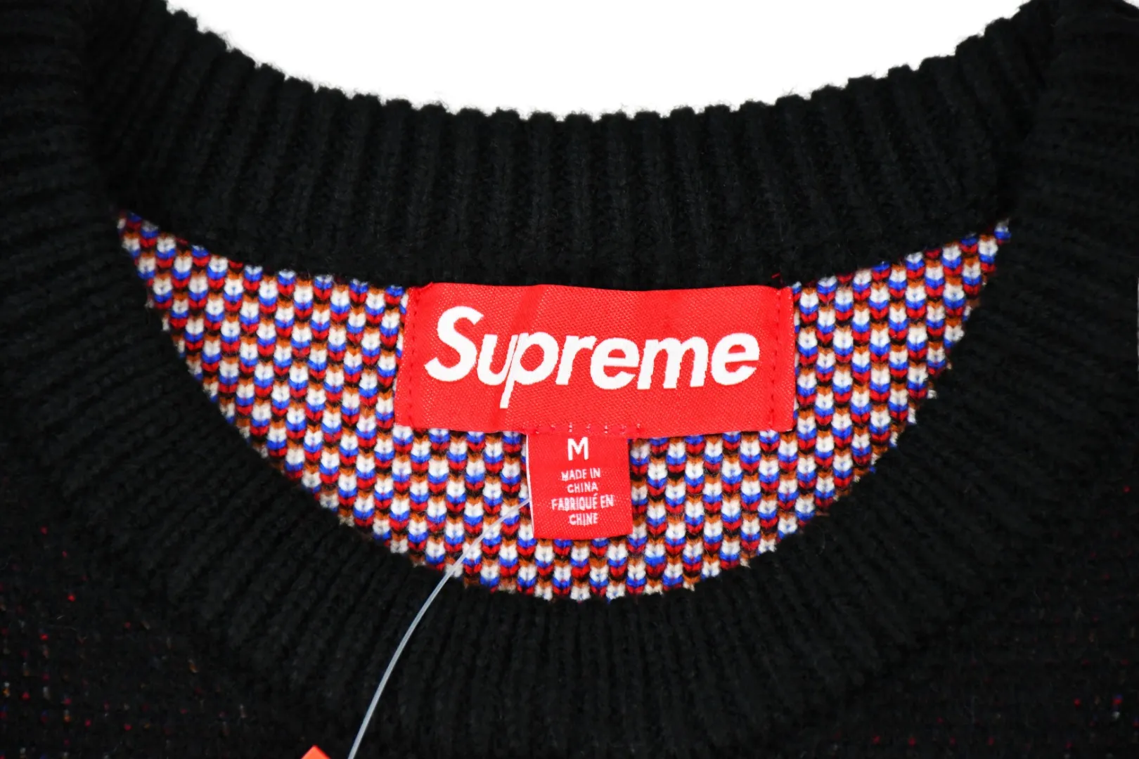 S584💰p350 Top version Supreme 24FW Snow White Snow White fairy tale sweater OS version Same style for men and women Customized YB texture wash mark Wool material: 1/13 wool Weaving method: sesame dot jacquard Number of needles: multi-gauge Machine: German STOLL computerized flat knitting machine Size: S~XL Color: black white