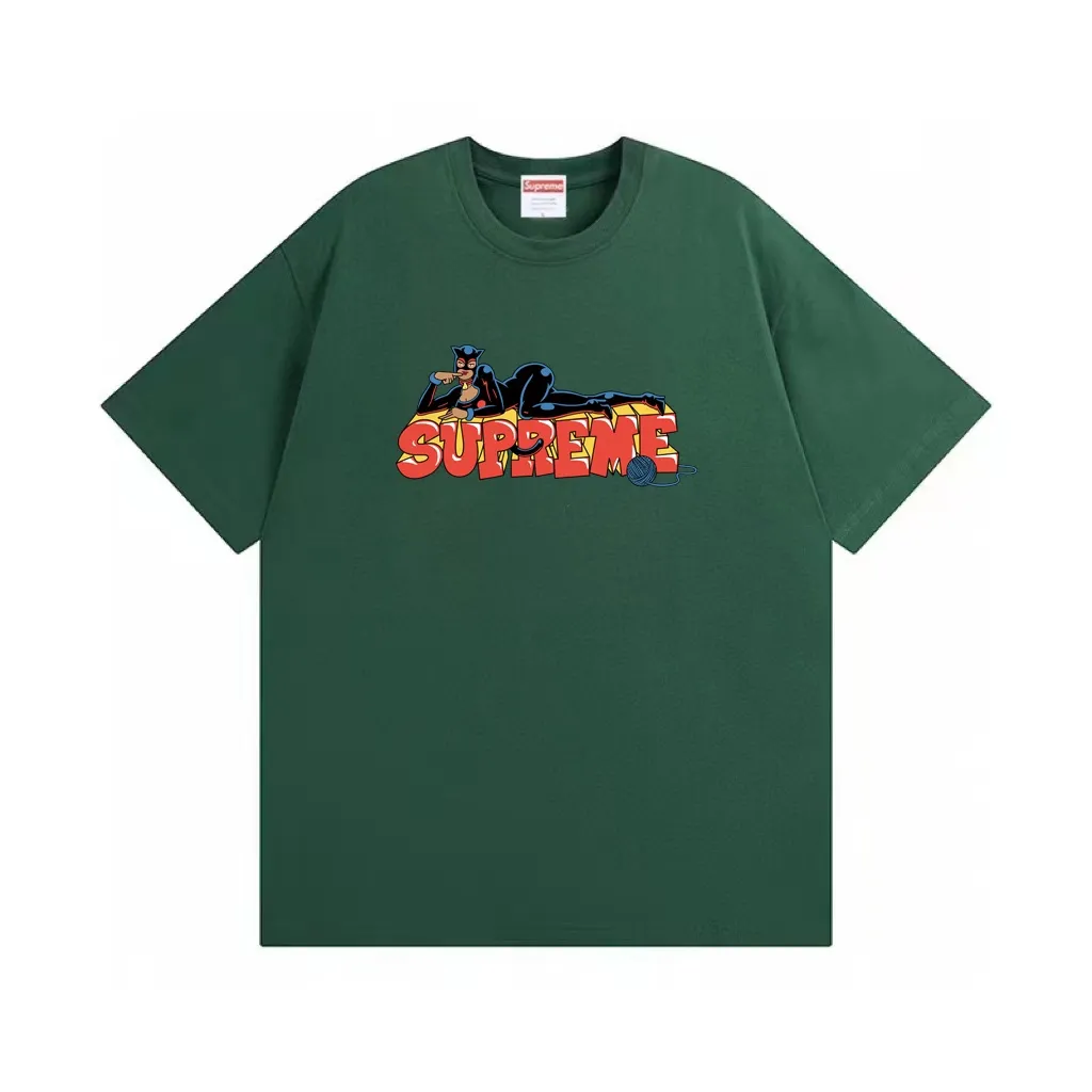#S101 p110💰 Supreme FW22 Week1Catwoman Tee letter pattern printing, loose fit, using 260 grams of combed cotton double yarn, all three standards from fabrics to accessories, ZP, imported Matsui company slurry printing will not crack, the whole piece is made of three-needle five-thread technology (neckline-shoulder seam-sleeve seam double line, looks more three-dimensional and textured) consistent with the original version, classic version Feel free to compare zp The whole piece adopts three-needle five-thread craftsmanship (neckline-shoulder seam-sleeve seam double thread, which looks more three-dimensional and textured) and the same craftsmanship as the original original, classic version Color: White Black Gray Brown Dark Green Red Size: S M L XL XXL