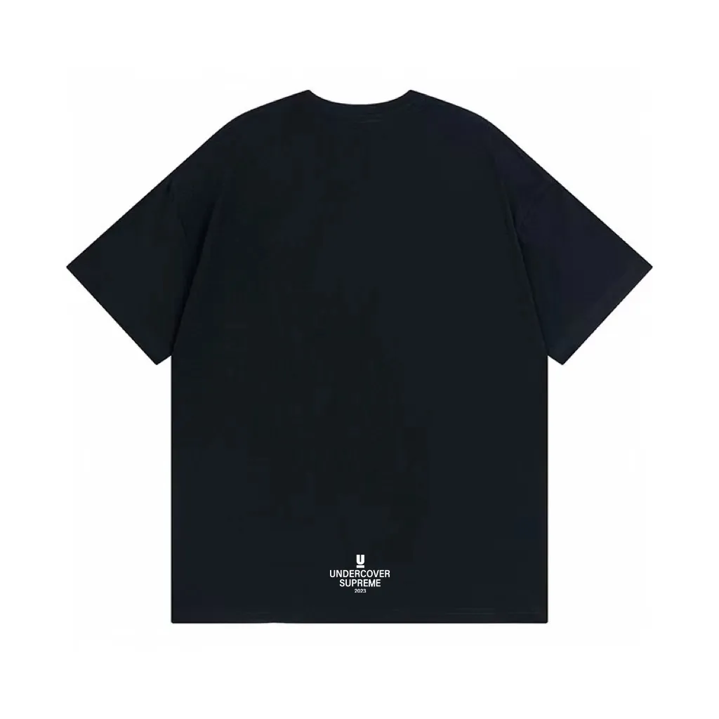 #S103 p110💰 Supreme SS23 Undercover Face co-branded human face human face short sleeves loose fit Made of 260g combed cotton double yarn, all three standards are complete from fabrics to accessories ZP Imported Matsui company slurry printing will never crack The whole piece adopts three-needle five-thread technology The neckline-shoulder seam-sleeve seam double line, looks more three-dimensional and textured) The same process as the authentic original, classic version Feel free to compare zp. The whole piece adopts three-needle five-thread craftsmanship. The neckline-shoulder seam-sleeve seam is double-threaded, which looks more three-dimensional and textured.) It has the same craftsmanship as the original original, classic version. Color: Black White Size: S M L XL XXL