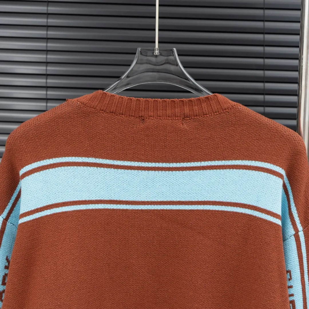 P300 Style: SUPREME unicorn arm knitted long-sleeved sweater Size: S-XXL Fabric: Wool blend Accessories: Full set of customized original accessories No gender distinction, same style for men and women