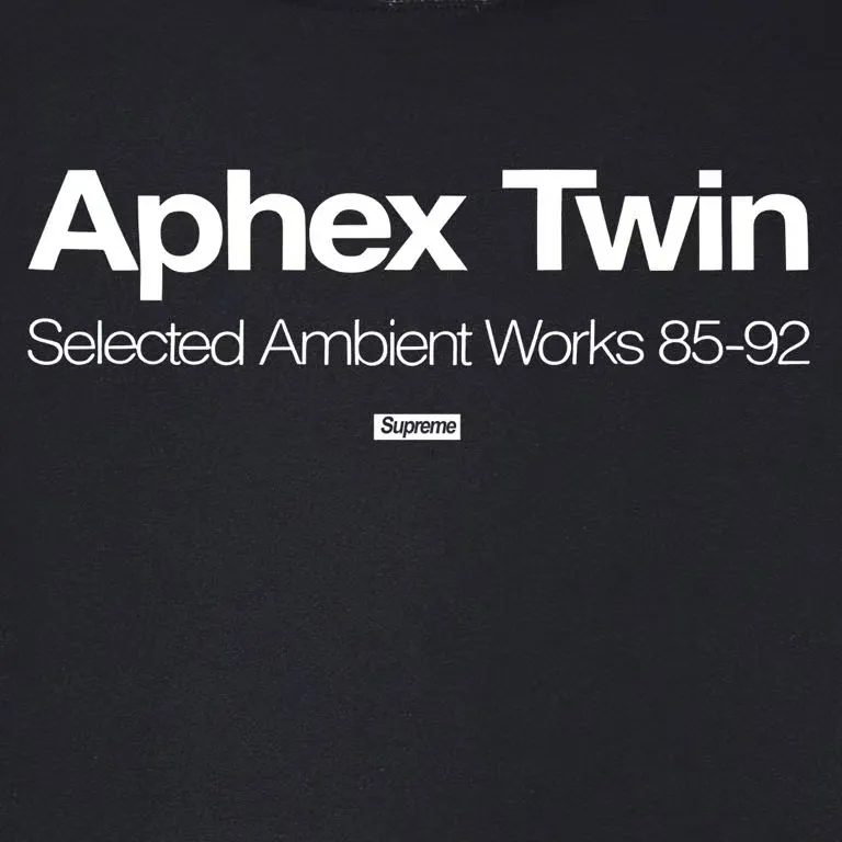 Style number S2131 #terry P160💰 Velvet P170💰 Aphex Twin joint model SS25 WEEK2 Ambient Works Tee printed hooded sweatshirt Made of 400g large terry 430g silver fox velvet (drop shoulder large version) fabric, soft texture and no pilling, imported environmentally friendly printing glue, bright and three-dimensional pattern, high quality 💥Same style for men and women, the upper body is trendy Color: Black White Gray Size: S M L XL XXL