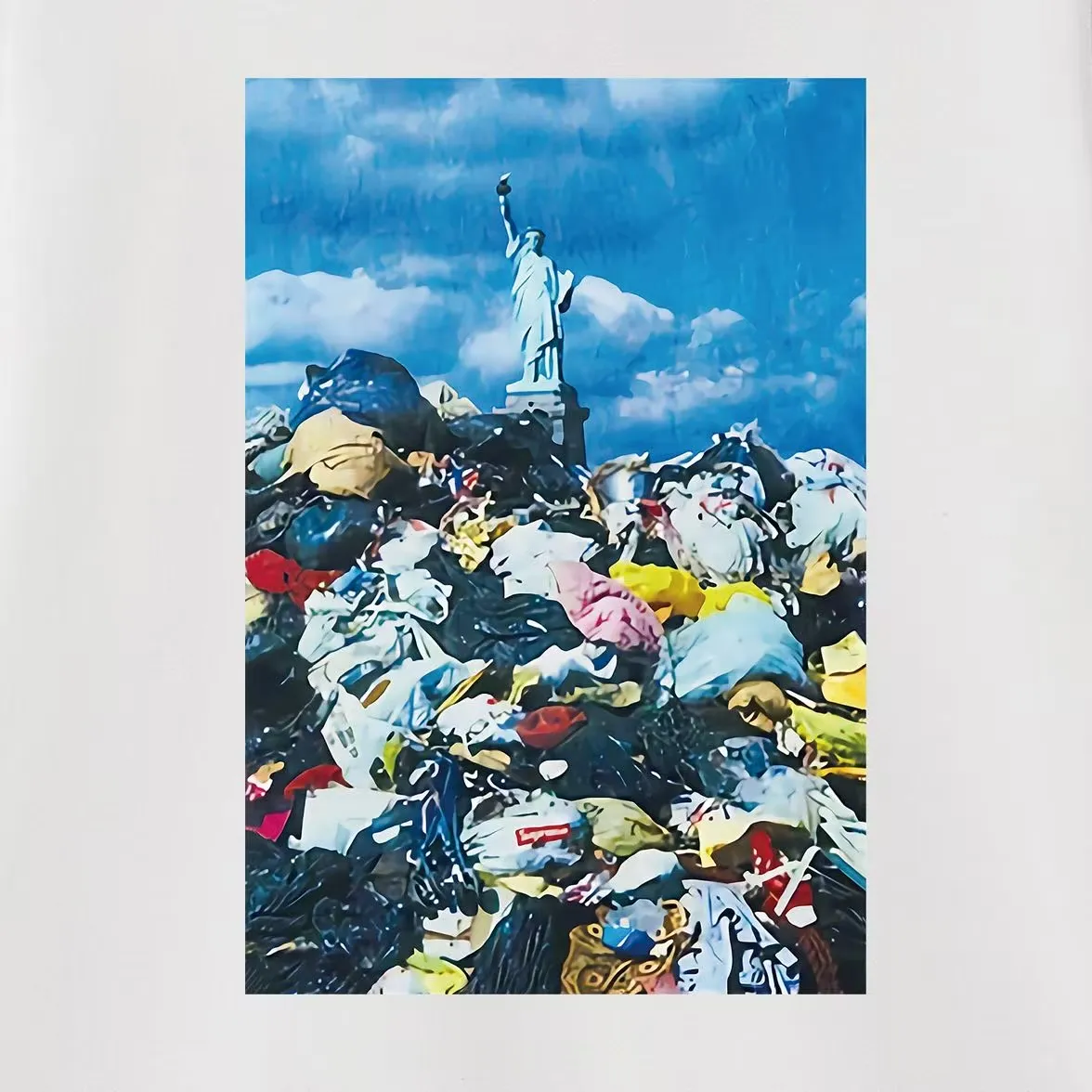 Style No. S1123 #terryp150💰Fleece 160💰SupremeFW22Week1Trash Tee landscape pattern printed round neck sweatshirt Made of 400g large terry (drop shoulder large version) fabric, soft texture and no pilling Imported environmentally friendly printing glue The pattern is bright and three-dimensional Quality💥Same style for men and women The upper body is trendy Color: black white gray Size: S M L XL XXL