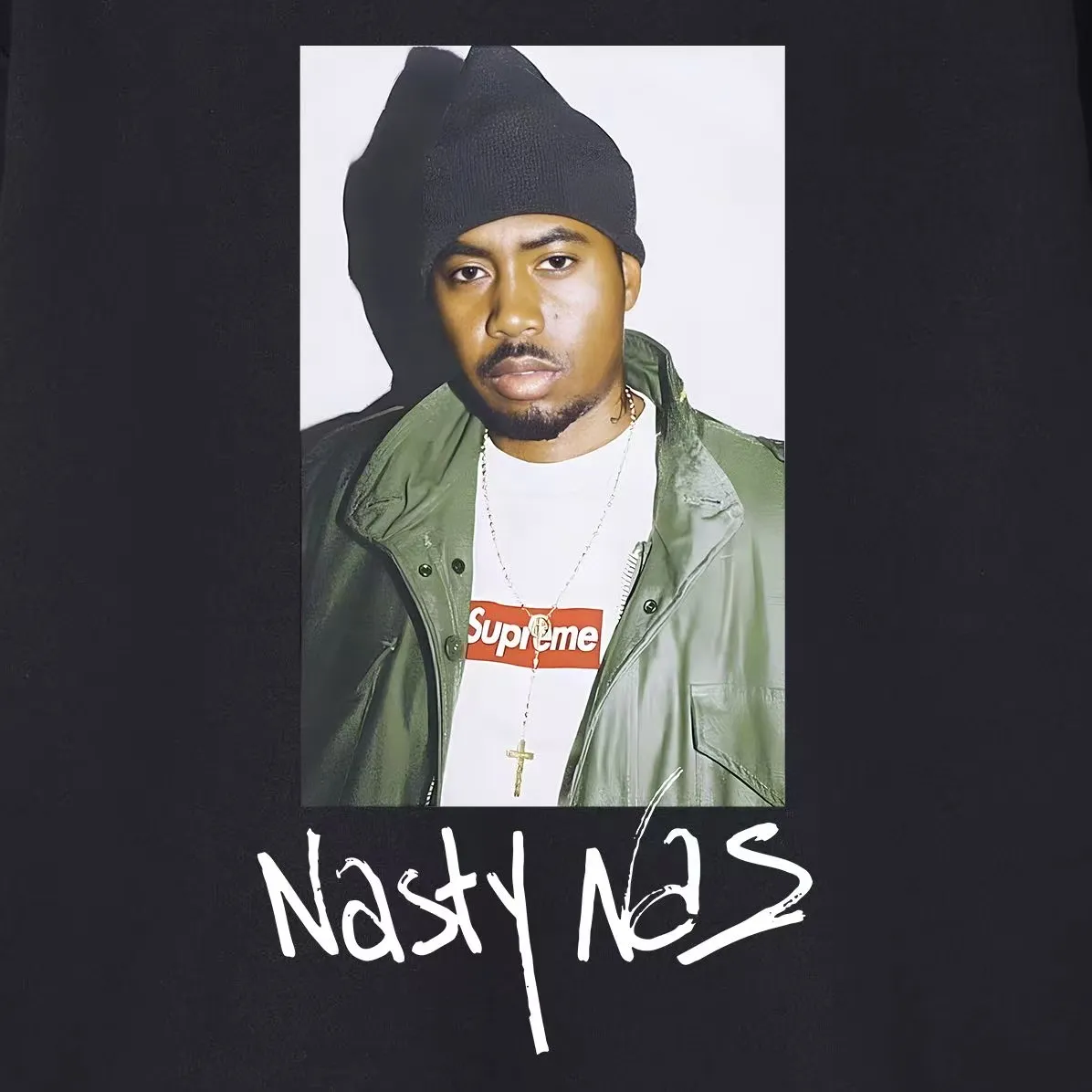 Style No. S1114 #terry p150💰 Velvet 160💰 Supreme FW17 Nas Tee Black rapper pattern unisex round neck sweatshirt Made of 400g large terry (drop shoulder large version) fabric, soft texture and no pilling Imported environmentally friendly printing glue The pattern is bright and three-dimensional Quality 💥 unisex style The upper body is trendy Color: black white gray Size: S M L XL XXL