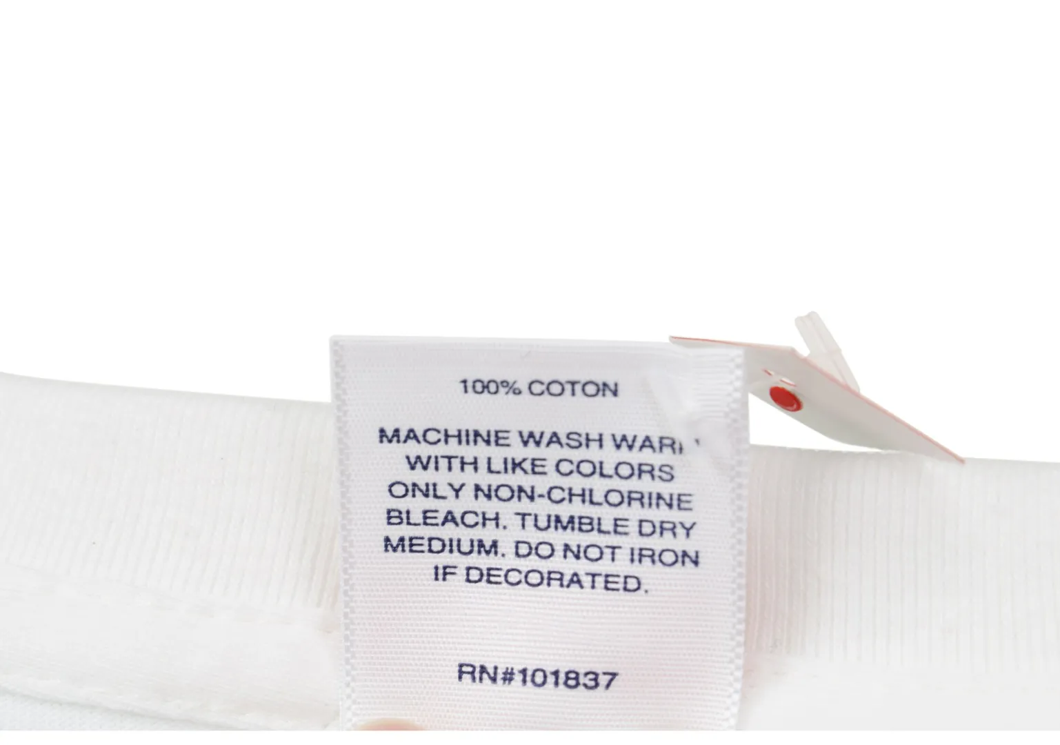 🅿️120 S03 Top Version Supreme 20ss Week 9 Relief Box Logo Tee The fabrics are all custom-woven and dyed, 280g weight, 100% cotton, cylindrical fabric. Cylindrical fabric is a knitted fabric woven with a cylinder loom. The needles are distributed in a cylindrical shape on the fuselage. The gray fabric is a large cylinder, which needs to be opened and shaped before further use. There is no slit on the side of the clothes, so there is no washing label on the side of ordinary short-sleeves. There is only one collar label behind the neck. The printing is printed with thermosetting ink, also known as plastic. Ink, or self-adhesive ink, contains ingredients: mainly composed of polyvinyl chloride (PVC) and phthalates. PVC and phthalates, fixing agents, stabilizers, and thickeners are mixed to form a thermal ink. Solid ink is not the digital direct printing advertised on the market. The printing texture of thermoset ink is something that digital direct printing cannot achieve. The collar label has a watermark anti-counterfeiting effect, a real anti-counterfeiting layer, a probability of passing the version, and a high probability of passing the original packaging picture. Size：S-XL