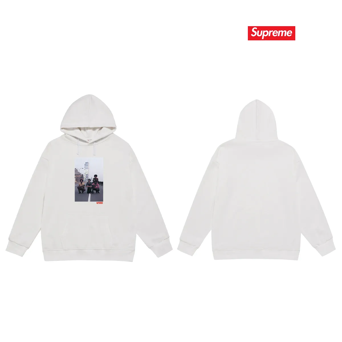 Style No. S2015 #terry P160💰 Velvet P170💰 Supreme Week 18 Augustus Pablo Tee reggae band character print hooded sweatshirt Made of 400g large terry 430g silver fox velvet (drop shoulder large version) fabric, soft texture and no pilling Imported environmentally friendly printing glue The pattern is bright and three-dimensional Quality 💥Same style for men and women The upper body is trendy Color: black white gray Size: S M L XL XXL