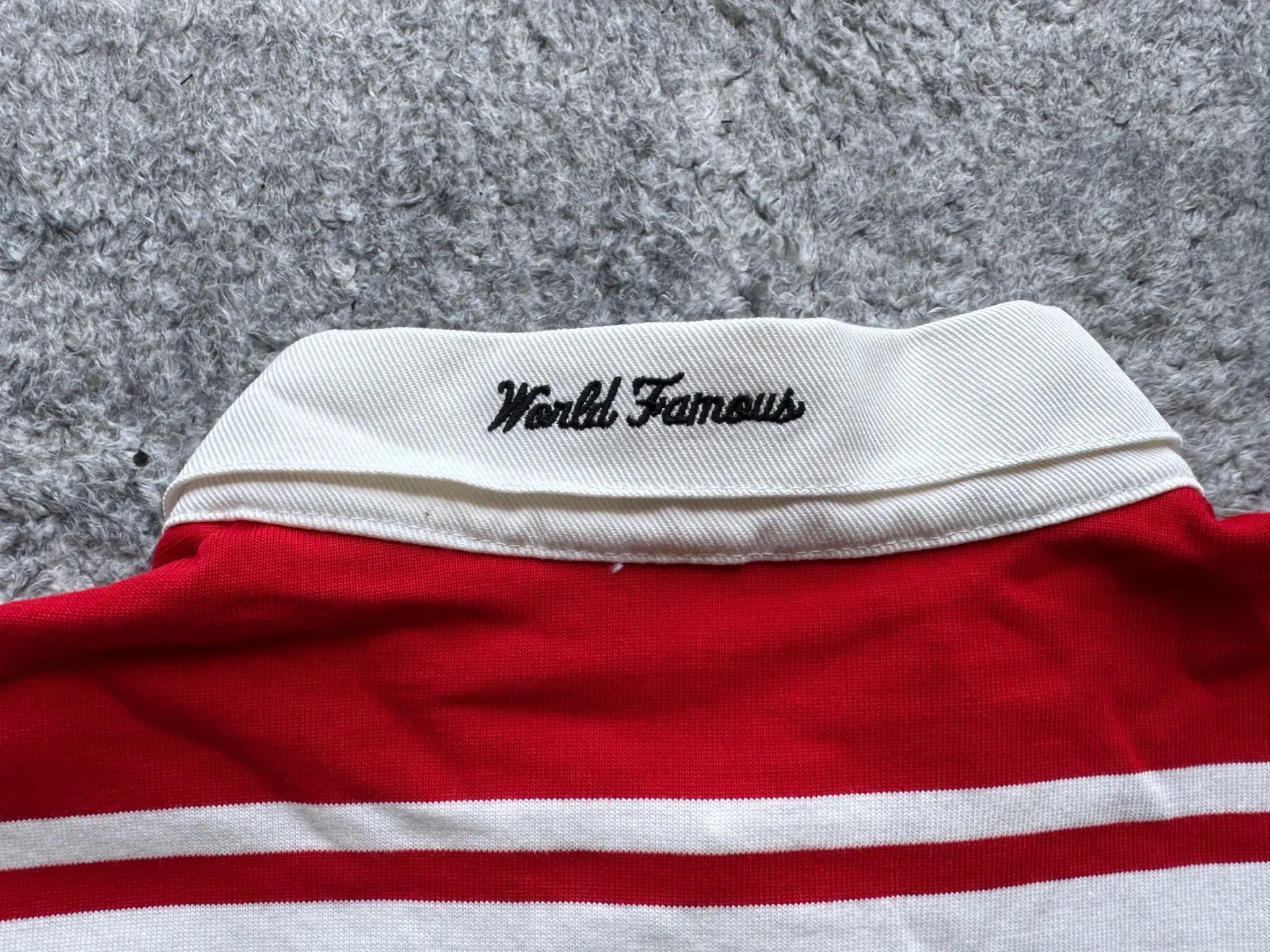 P420 [Original replica] Supreme x Nike joint model Nike joint series SS25 Stripe Rugby logo striped comfortable long-sleeved Polo shirt for men and women Color: black and white white and red Size: S M L XL 79 130 56 64