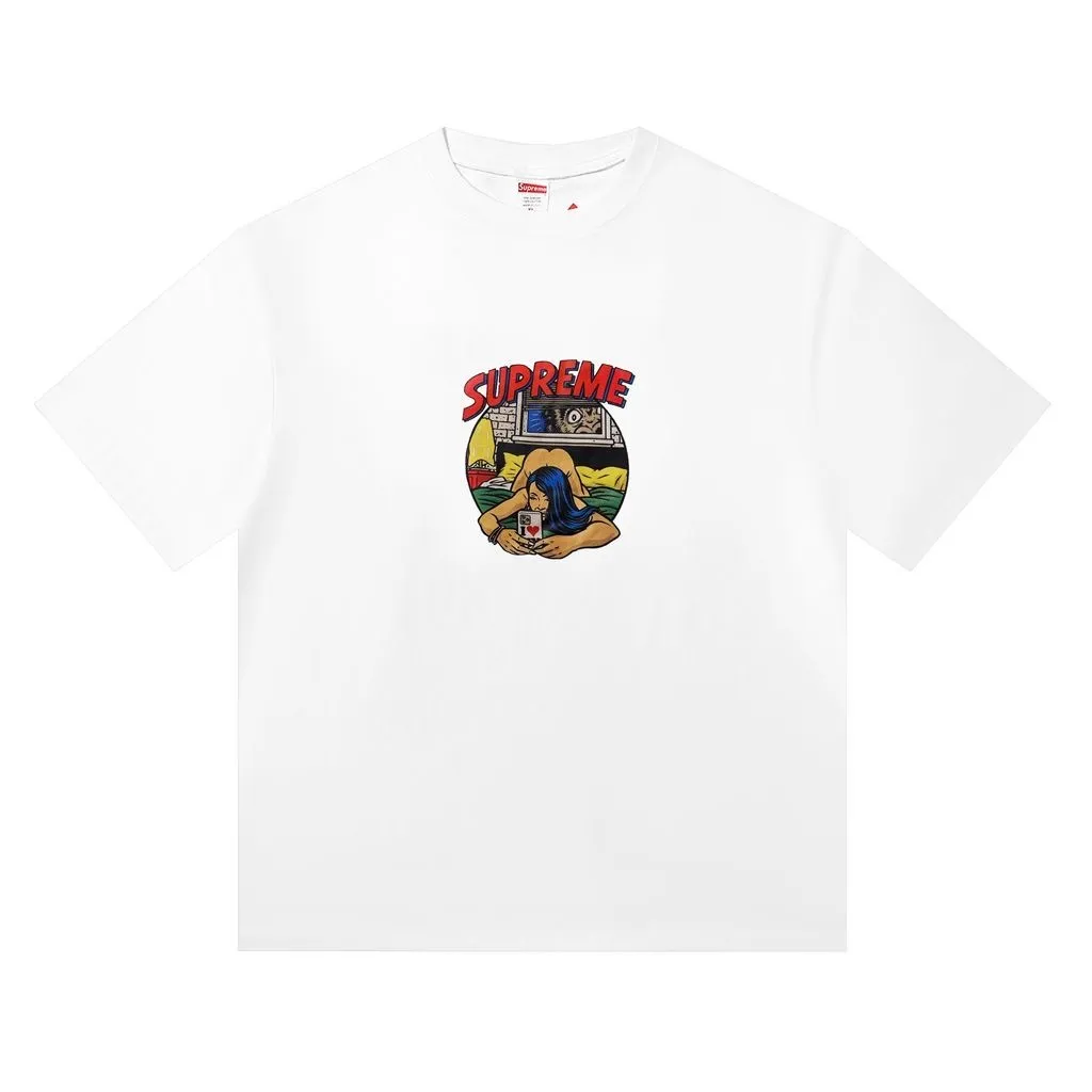 #S132 P110💰 Sup 80SS BEDROOM Bedroom Comic Girl Recumbent Short Sleeve Comic Couple T-shirt for Men and Women. Loose fit. Made of 260g combed cotton double yarn. All three standards are complete from fabric to accessories. ZP. Imported Matsui company slurry printing will never crack. The whole piece adopts three-needle five-thread process. The neckline-shoulder seam-sleeve seam is double-lined, which looks more three-dimensional and textured.) The same process as the authentic original, classic version Feel free to compare zp. The whole piece adopts three-needle five-thread craftsmanship. The neckline-shoulder seam-sleeve seam is double-threaded, which looks more three-dimensional and textured.) It has the same craftsmanship as the original original, classic version. Color: Black White Size: S M L XL XXL