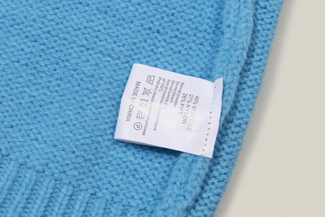 P300 Sup supreme chest striped five-pointed star jacquard crew neck sweater Color: black blue green Size: S M L XL XXL