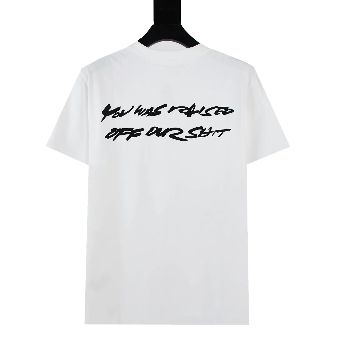 S318💰p130 Supreme 24ss Futura future slogan Box Logo short-sleeved T-shirt. Refuse to make products based on pictures. Refuse to compare wrong versions. Use cylinder seamless process (original process. There are no stitched bones on the side of the clothes. Key points of identification) The fabrics are all custom-woven and dyed, 280g weight, 100% cotton, cylindrical fabric. Cylindrical fabric is a knitted fabric woven with a cylinder loom. The needles are distributed in a cylindrical shape on the fuselage. The gray fabric is a large cylinder, which needs to be opened and shaped before it can be used further. There are no slits on the side of the clothes, so there is no washing label on the side of ordinary short-sleeves. There is only one collar label behind the neck. The printing uses thermosetting ink printing imported from Belgium (different from conventional heat transfer printing), also known as plastic ink, or self-adhesive ink. Its ingredients are: mainly composed of polyvinyl chloride (PVC) and phthalates. PVC and phthalates, solid color The thermosetting ink is composed of a mixture of agents, stabilizers, and thickeners. It is not the digital direct printing marketed on the market. The printing texture of thermosetting ink cannot be achieved by digital direct printing. The collar label has a watermark anti-counterfeiting effect, a real anti-counterfeiting layer, a version with a high probability of passing the inspection, and the original packaging picture has a high probability of passing the test. Size：S-XL