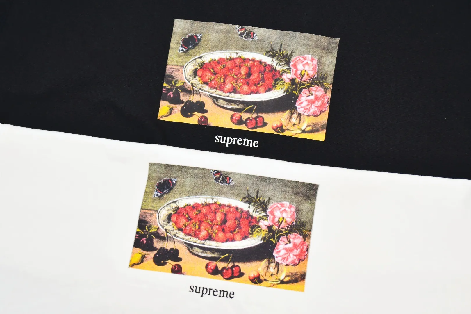 S312💰p136 Supreme 23ss Strawberries strawberry fruit plate oil painting short-sleeved T-shirt. Refuse to look at pictures to make goods. Refuse to compare with wrong versions. Use cylinder seamless technology (original technology, there are no stitched bones on the side of the clothes, key points of identification) The fabrics are all custom-woven and dyed, 280g weight, 100% cotton, cylindrical fabric. Cylindrical fabric is a knitted fabric woven with a cylinder loom. The needles are distributed in a cylindrical shape on the fuselage. The gray fabric is a large cylinder, which needs to be opened and shaped before it can be used further. There are no slits on the side of the clothes, so there is no washing label on the side of ordinary short-sleeves. There is only one collar label behind the neck. The printing uses thermosetting ink printing imported from Belgium (different from conventional heat transfer printing), also known as plastic ink, or self-adhesive ink. Its ingredients are: mainly composed of polyvinyl chloride (PVC) and phthalates. PVC and phthalates, solid color The thermosetting ink is composed of a mixture of agents, stabilizers, and thickeners. It is not the digital direct printing marketed on the market. The printing texture of thermosetting ink cannot be achieved by digital direct printing. The collar label has a watermark anti-counterfeiting effect, a real anti-counterfeiting layer, a version with a high probability of passing the inspection, and the original packaging picture has a high probability of passing the test. Size：S-XL