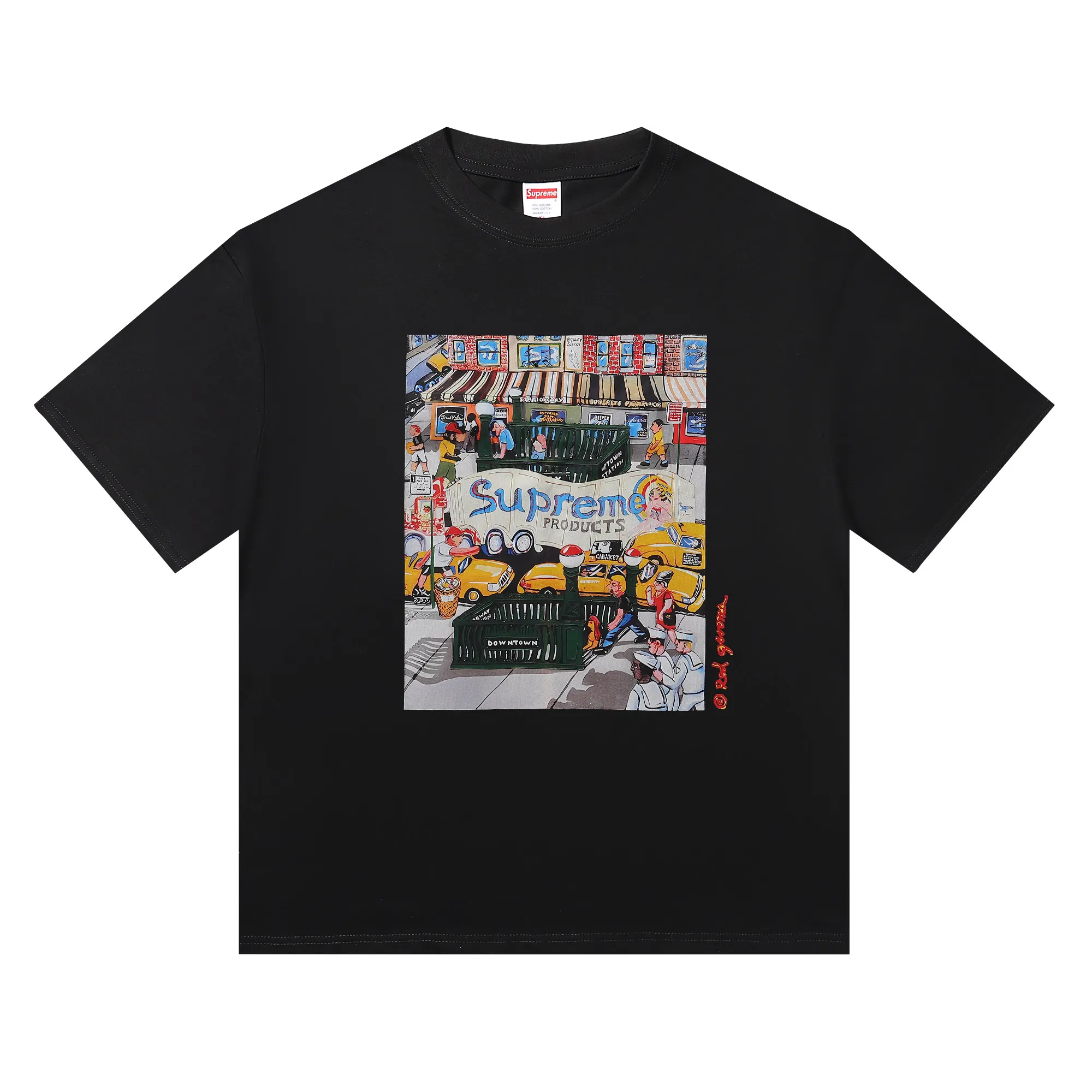 P150 Supreme SS22 Week 19 Manhattan Tee cartoon letters Manhattan city street scene pattern printed round neck short-sleeved T-shirt. White foam breathable direct injection technology on the front and back. Heavy industry and heavy copy. Perfect reproduction. White black. SMLXL size. Shoulder width. Bust. Length. S 52 56 70 M 54 58 72 L 56 60 74 XL 58 62 76