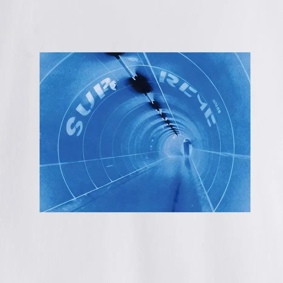 S249 P110💰 Supreme SS24 Tunnel printed round neck loose short-sleeved American trendy T-shirt. Same style for men and women. Loose fit. Made of 260g combed cotton double yarn. All three standards from fabrics to accessories are in compliance with ZP. Imported Matsui company's slurry printing will never crack. The whole piece adopts three-needle five-thread technology. The neckline-shoulder seam-sleeve seam is double-lined, which looks more three-dimensional and textured.) The same process as the original version, classic version Feel free to compare zp. The whole piece adopts three-needle five-thread craftsmanship (neckline-shoulder seam-sleeve seam double thread, which looks more three-dimensional and textured). It has the same craftsmanship as the original original, classic version. Color: black, white, light gray, pink, navy. Size: S M L XL XXL