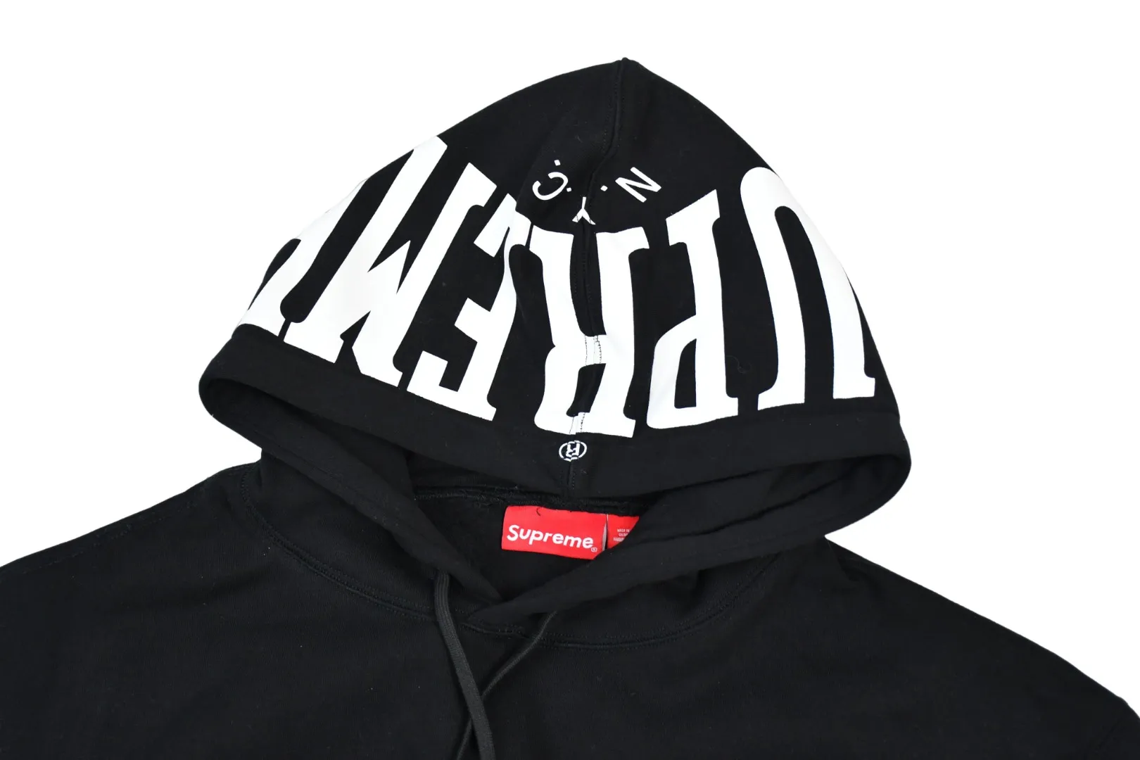 🅿️320 S255 top version Supreme 24FW WARM Up Hooded Sweatshirt Hat printed hooded sweatshirt For those of us who focus on top Sup products, this sweatshirt is naturally available ZP testing Custom weaving and dyeing Pure cotton 450G fleece main fabric Printing uses thermoset ink printing, also known as plastic ink, or self-adhesive ink. Its ingredients are: mainly composed of polyvinyl chloride (PVC) and phthalates. PVC and phthalates, color fixing agents, stabilizers, and thickeners are mixed to form thermoset ink. It is not the digital direct printing advertised on the market. The printing texture of thermoset ink is unachievable by digital direct printing. Customized ZP co-branding Main label/wash water label/tag/packaging bag (equipped with extra large thickened handbag) There is a probability of passing the inspection version, and the original packaging picture has a high probability of passing. Size: S-XL