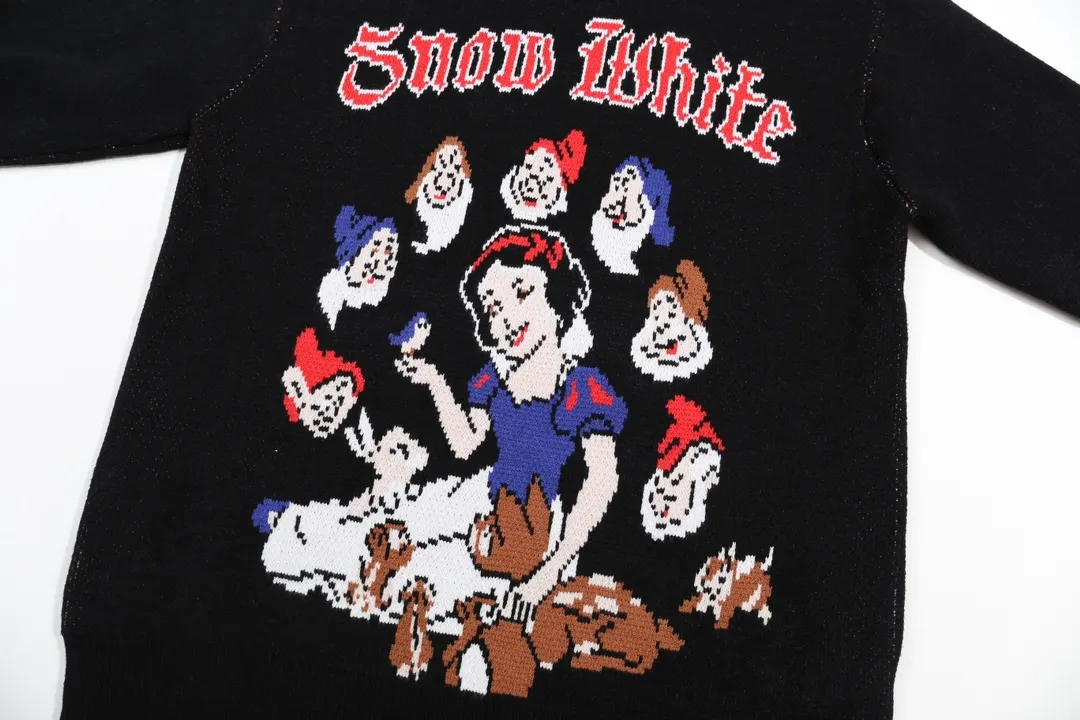 P300 supreme Snow White and the Seven Dwarfs jacquard crew neck sweater Color: Black White Size: S M L XL XXL