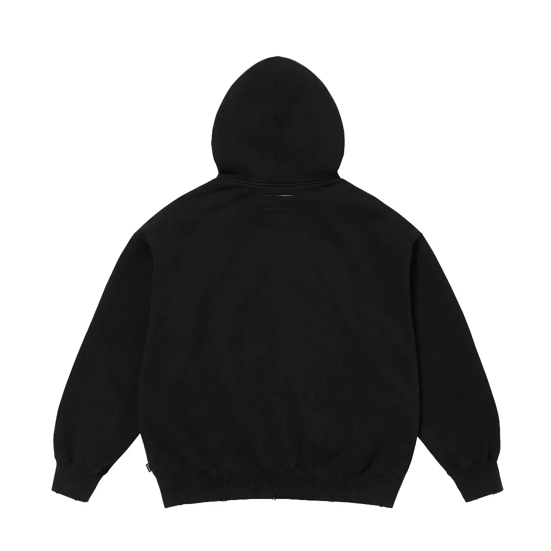 🅿️520 S262 top version Supreme 24ss MM6 Margiela joint skull and will-o'-the-wisp zipper hoodie ZP test custom weaving and dyeing pure cotton 460G fleece main fabric garment destruction treatment Printing uses thermoset ink printing, also known as plastic ink, or self-adhesive ink. Its ingredients are: mainly composed of polyvinyl chloride (PVC) and phthalates. PVC and phthalates, color fixing agents, stabilizers, and thickeners are mixed to form thermoset ink. It is not the digital direct printing advertised on the market. The printing texture of thermoset ink is unachievable by digital direct printing. Customized ZP co-branding YKK zipper/main label/wash label/tag/packaging bag (equipped with extra-large thickened handbag) There is a probability of passing the inspection version, and the original packaging picture has a high probability of passing Size: S-XL