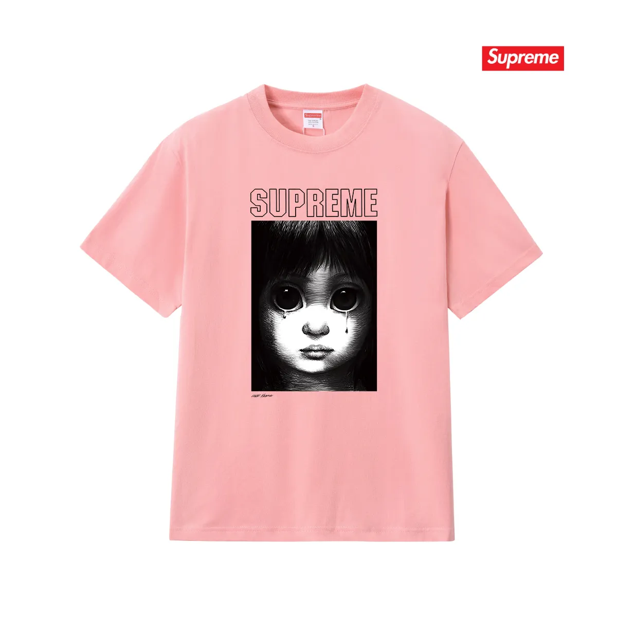 S177 P110💰 Sup SS24 MARGARET KEANE co-branded character pattern printed round neck short-sleeved T-shirt for men and women. Loose fit. Made of 260 grams of combed cotton double yarn. All three standards are complete from fabrics to accessories. ZP. Imported Matsui company slurry printing will never crack. The whole piece adopts three-needle five-thread technology. The neckline-shoulder seam-sleeve seam is double-lined, which looks more three-dimensional and textured.) The same process as the original version, classic version Feel free to compare zp. The whole piece adopts three-needle five-thread craftsmanship (neckline-shoulder seam-sleeve seam double thread, which looks more three-dimensional and textured). It has the same craftsmanship as the original original, classic version. Color: black, white, navy blue, light gray, pink. Size: S M L XL XXL