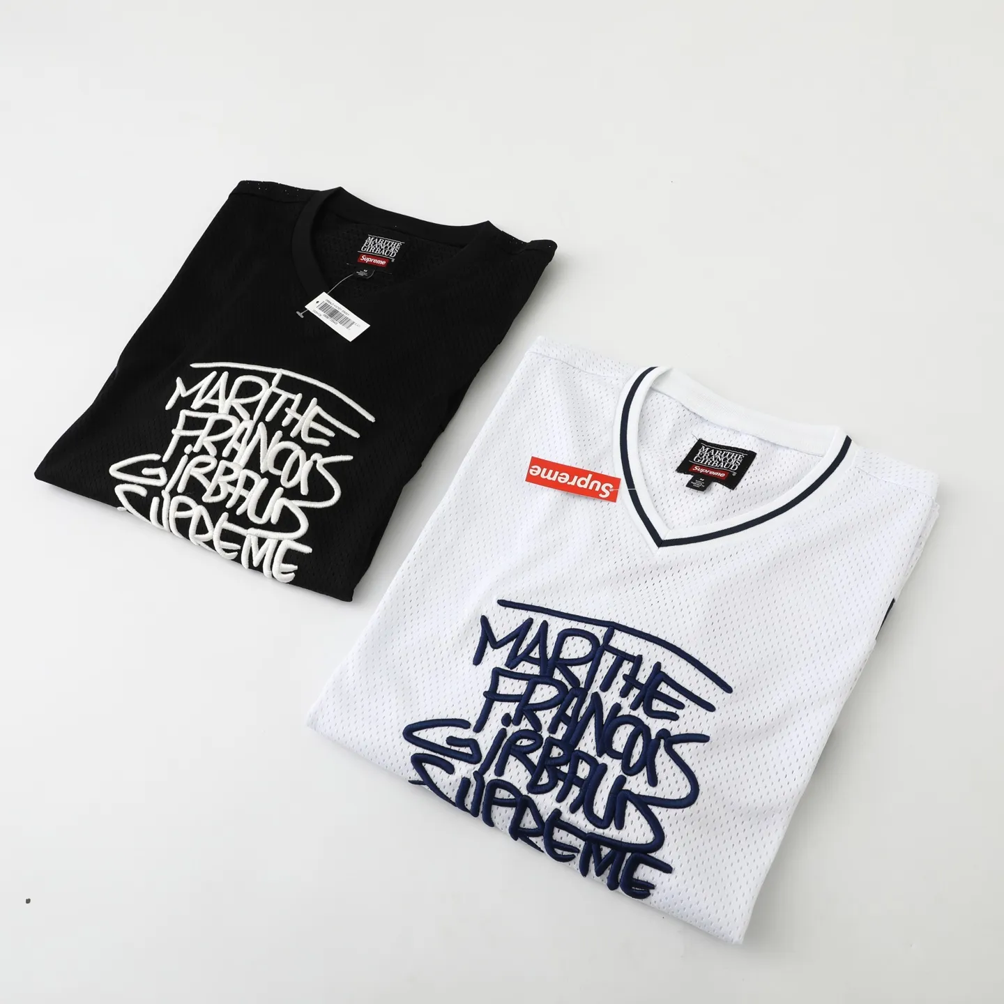 🅿️240 S297 Supreme Marithé François Girbaud co-branded loose mesh American ice hockey jersey with logo embroidered on the chest. Same style for men and women. 250g mesh fabric. Customized accessories. Complete color. Black. White. Loose fit. Size: S M L 53 57 M 73 122 55 58 L 75 126 57 59 XL 77 130 59 60