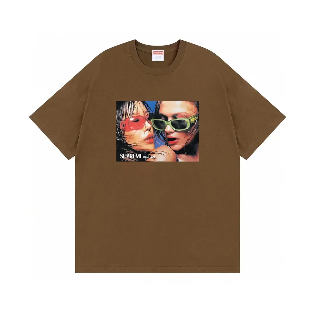 #S102 p110💰 Supreme SS23 Week9 EYEWEARTEE character print, loose fit, made of 260g combed cotton double yarn, all three standards from fabrics to accessories, ZP, imported Matsui company slurry printing will never crack, the whole piece adopts three-needle five-thread technology (neckline-shoulder seam-sleeve seam double line, looks more three-dimensional and textured) consistent with the original version, classic version Feel free to compare zp. The whole piece adopts three-needle five-thread craftsmanship (neckline-shoulder seam-sleeve seam double thread, which looks more three-dimensional and textured). It has the same craftsmanship as the original original, classic version. Color: White, Black, Pink, Yellow, Brown. Size: S M L XL XXL