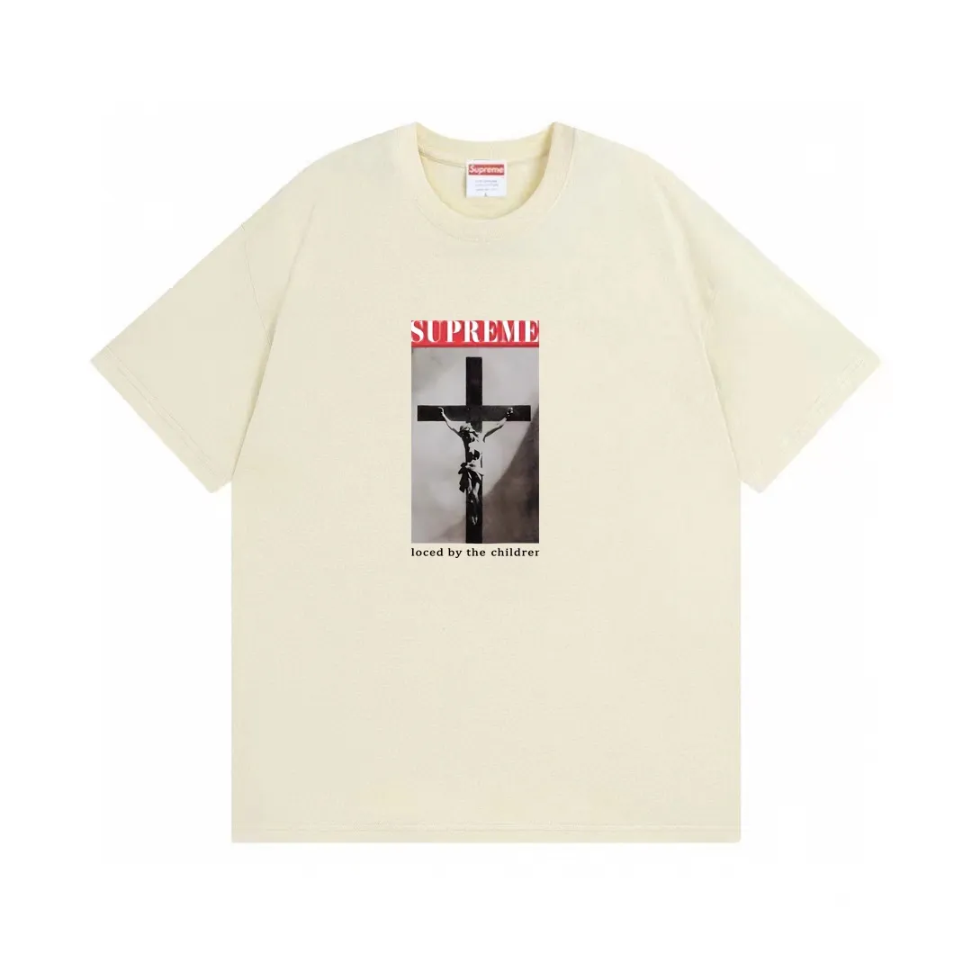 #S98 p110💰 Supreme SS20 Week 1 Loved By The Children Tee pattern, loose fit, made of 260 grams of combed cotton double yarn, all three standards from fabrics to accessories, ZP, imported Matsui company slurry printing will never crack, the whole piece adopts three-needle five-thread technology (neckline-shoulder seam-sleeve seam double line, looks more three-dimensional and textured) and the original version of the same craftsmanship, classic version Feel free to compare zp. The whole piece adopts three-needle five-thread craftsmanship (neckline-shoulder seam-sleeve seam double thread, which looks more three-dimensional and textured). It has the same craftsmanship as the genuine original, classic version. Color: white, black, light blue, red, apricot, gray, pink. Size: S M L XL XXL
