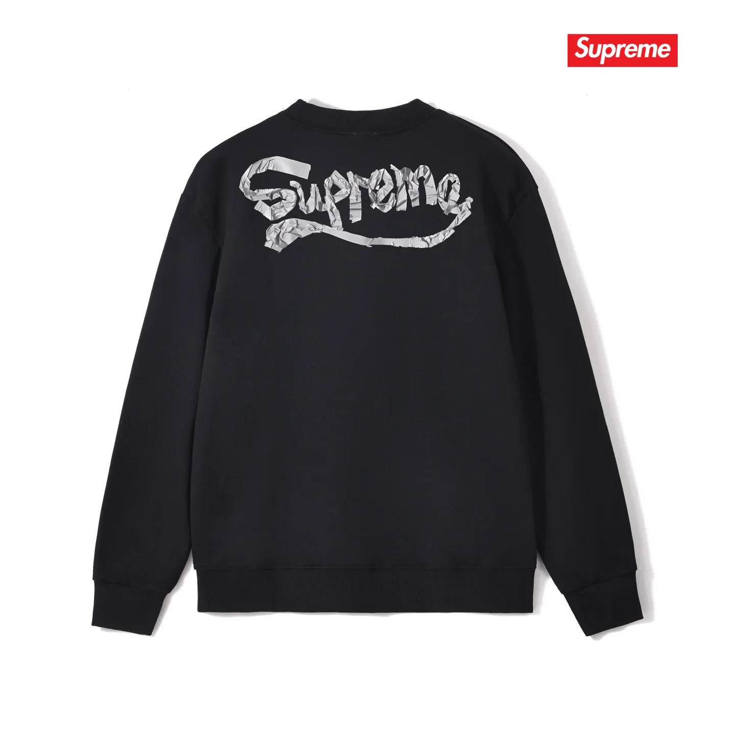 Style No. S1216 #terryp150💰 Velvet 160💰 Sup 80SS Tape Tee Logo printed round neck sweatshirt on the back Made of 400g large terry (drop shoulder large version) fabric, soft texture and no pilling Imported environmentally friendly printing glue The pattern is bright and three-dimensional Quality 💥Same style for men and women The upper body is trendy Color: black white gray Size: S M L XL XXL