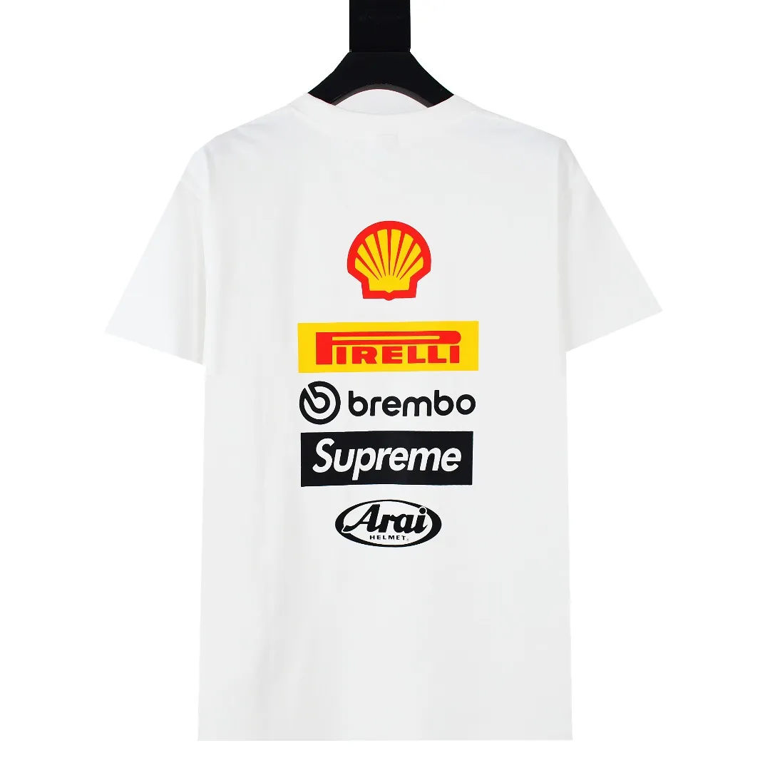🅿️120 S167 top version Supreme 24ss DUCATI SS24 Ducati co-branded short-sleeved T-shirt. Refuse to look at pictures to make products. Refuse to compare with wrong versions. Use cylinder seamless technology (original technology. There are no stitched bones on the side of the clothes. Key points of identification) The fabrics are all custom-woven and dyed, 280g weight, 100% cotton, cylindrical fabric. Cylindrical fabric is a knitted fabric woven with a cylinder loom. The needles are distributed in a cylindrical shape on the fuselage. The gray fabric is a large cylinder, which needs to be opened and shaped before it can be used further. There are no slits on the side of the clothes, so there is no washing label on the side of ordinary short-sleeves. There is only one collar label behind the neck. The printing uses thermosetting ink printing imported from Belgium (different from conventional thermal transfer printing), also known as plastic ink, or self-adhesive ink. Its ingredients are: mainly composed of polyvinyl chloride (PVC) and phthalates. PVC and phthalates, solid color The thermoset ink is composed of a mixture of agents, stabilizers, and thickeners. It is not the digital direct printing advertised on the market. The printing texture of thermoset ink cannot be achieved by digital direct printing. The collar label has a watermark anti-counterfeiting effect, a real anti-counterfeiting layer, a version with a high probability of passing the inspection, and a high probability of passing the original packaging picture. Size：S-XL