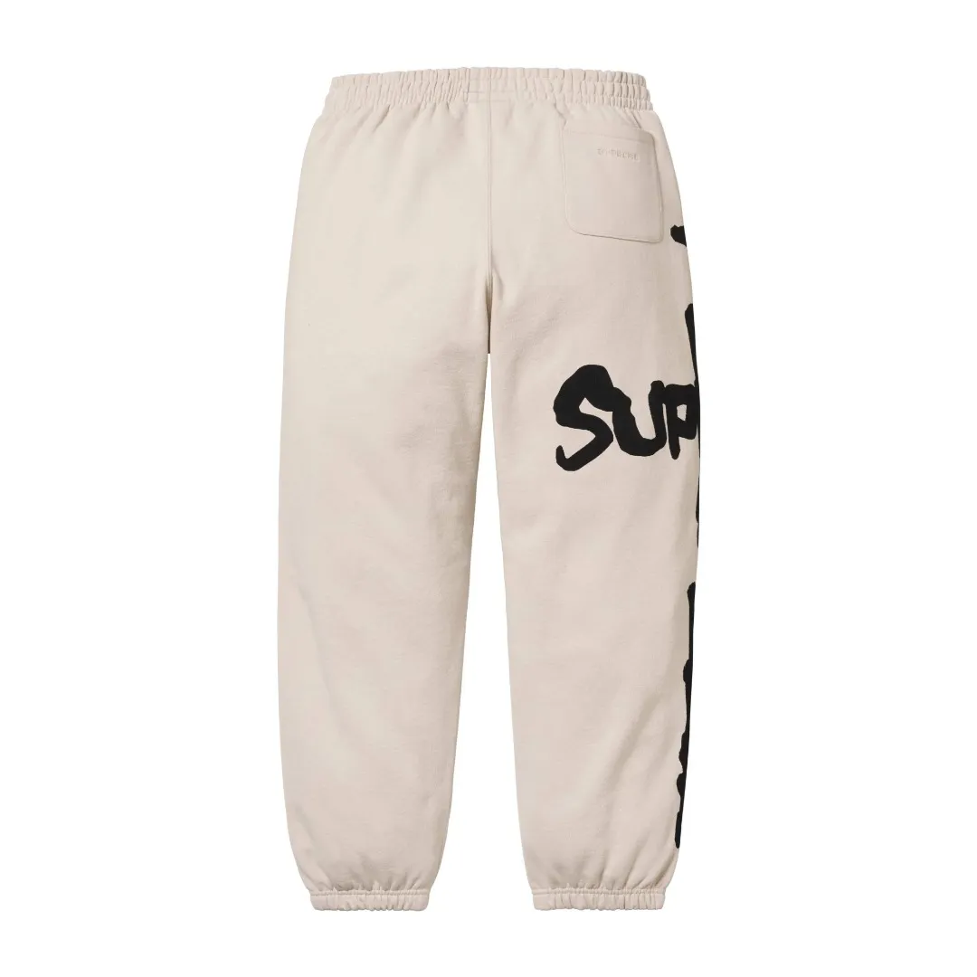 S586💰p310 Top version SUPREME®/THRASHER® CREWNECK FW24 flame co-branded letter printed plus velvet sweatpants Fabric: ZP testing custom woven and dyed pure cotton 460G velvet main fabric horizontal cutting 520G 2X2 thread Printing: Printing uses thermoset ink printing, also known as plastic ink, or self-adhesive ink. Its ingredients are: mainly composed of polyvinyl chloride (PVC) and phthalates. PVC and phthalates, color fixing agents, stabilizers, and thickeners are mixed to form thermoset ink. It is not the digital direct printing advertised on the market. The printing texture of thermoset ink is beyond the reach of digital direct printing. Customized ZP Main label/wash label/tag/packaging bag (equipped with extra large thickened handbag) Size: S~XL