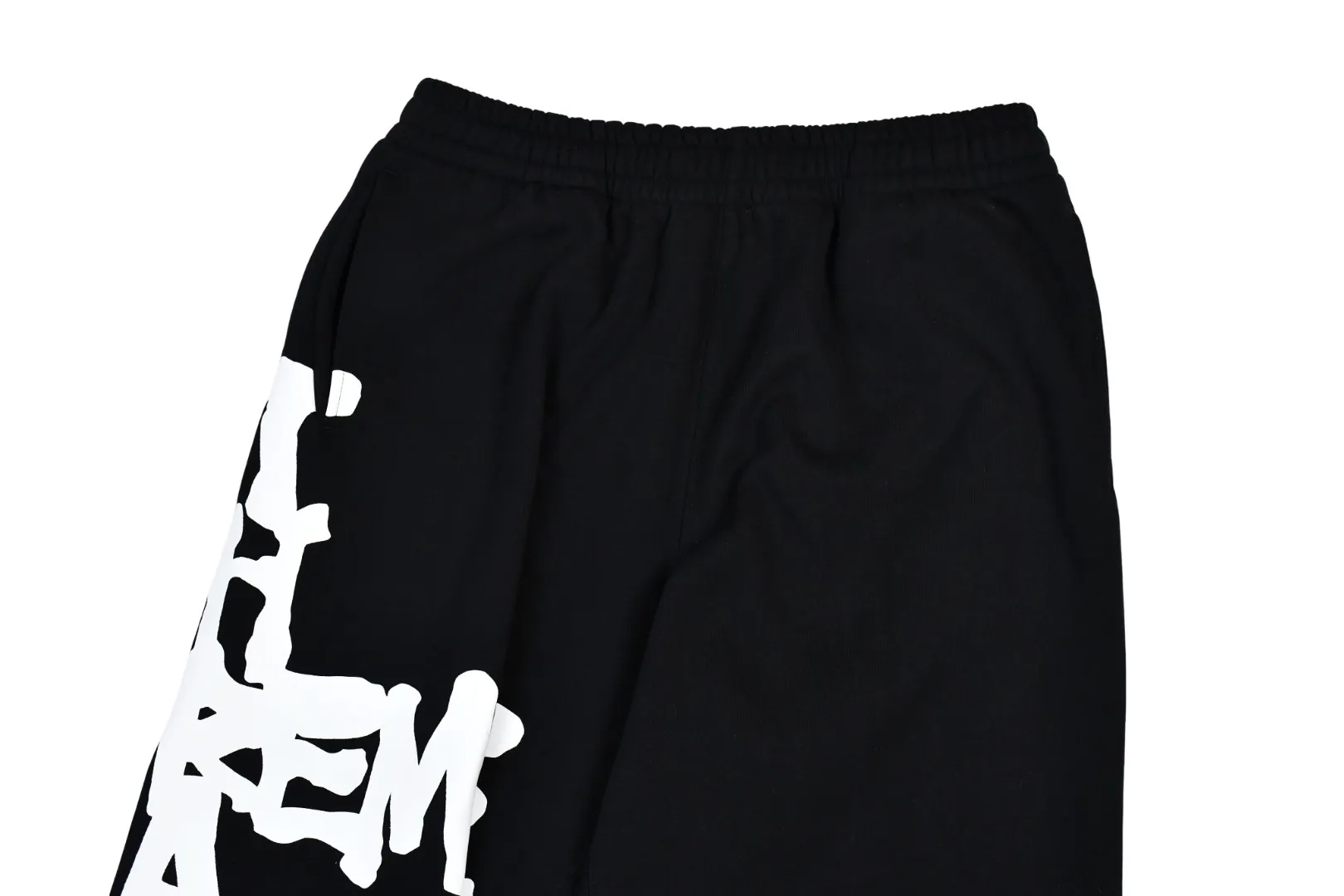 S586💰p310 Top version SUPREME®/THRASHER® CREWNECK FW24 flame co-branded letter printed plus velvet sweatpants Fabric: ZP testing custom woven and dyed pure cotton 460G velvet main fabric horizontal cutting 520G 2X2 thread Printing: Printing uses thermoset ink printing, also known as plastic ink, or self-adhesive ink. Its ingredients are: mainly composed of polyvinyl chloride (PVC) and phthalates. PVC and phthalates, color fixing agents, stabilizers, and thickeners are mixed to form thermoset ink. It is not the digital direct printing advertised on the market. The printing texture of thermoset ink is beyond the reach of digital direct printing. Customized ZP Main label/wash label/tag/packaging bag (equipped with extra large thickened handbag) Size: S~XL