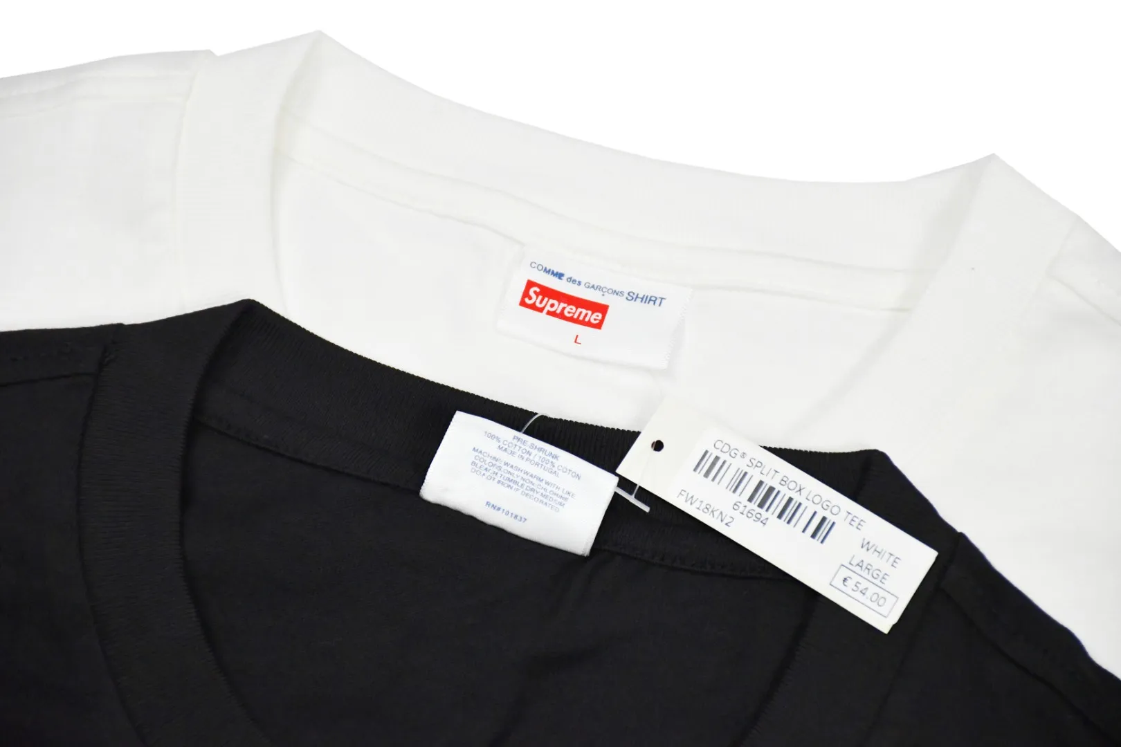 🅿️120 S26 top version Suprem 2. Printing uses thermoset ink printing, also known as plastic ink, or self-adhesive ink. Its ingredients are: mainly composed of polyvinyl chloride (PVC) and phthalate esters. PVC and phthalates, color fixing agents, stabilizers, and thickeners are mixed to form thermoset ink. It is not the digital direct printing promoted on the market. The printing texture of thermoset ink cannot be achieved by digital direct printing. 3. The collar label has a watermark anti-counterfeiting effect. Authentic anti-counterfeiting layer, the version with a high probability of passing, the original packaging picture has a high probability of passing. 4. Comes with original handbag 5. All details are synchronized with ZP to sell in seconds. Destroy the world. Size: S-XL