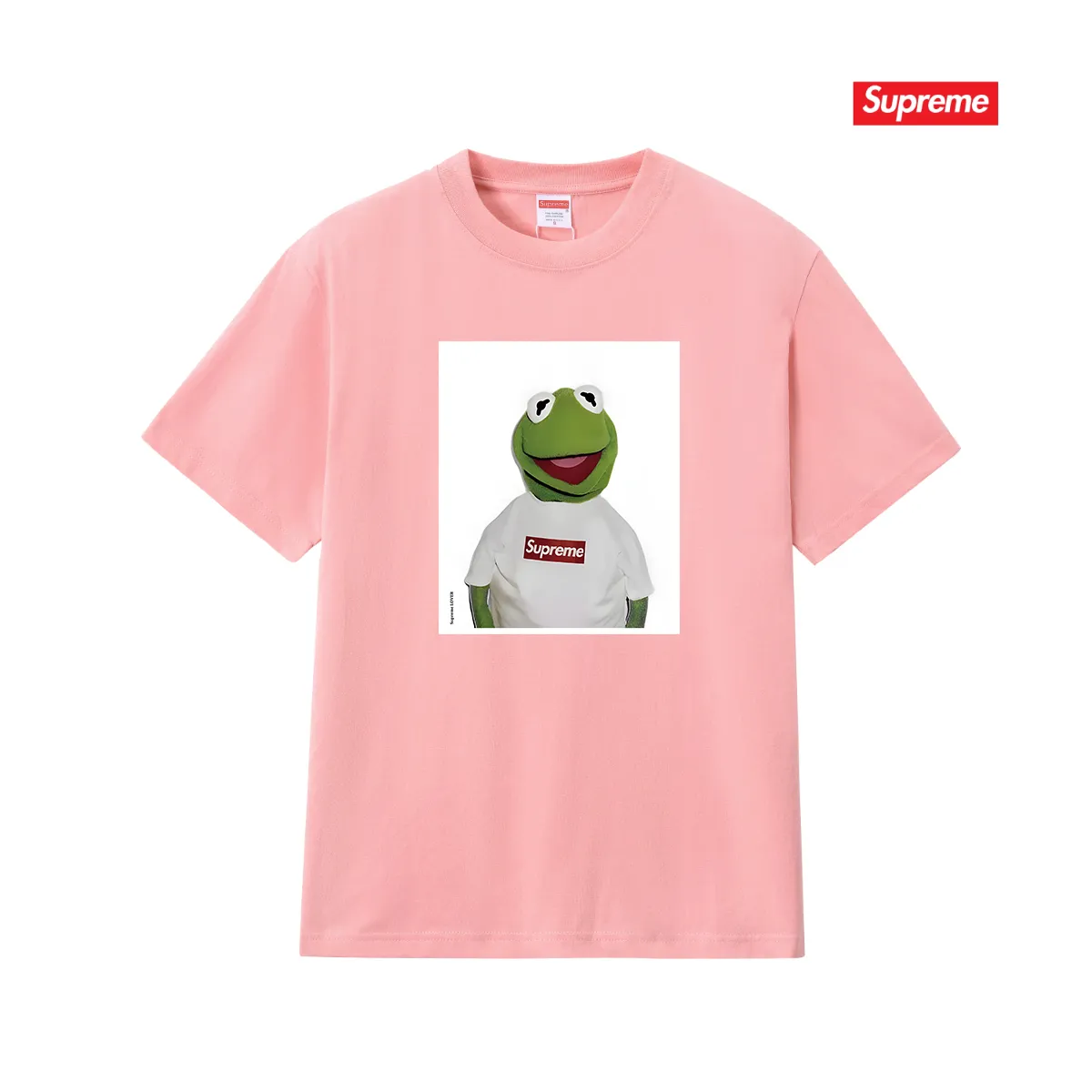 S174 P110💰 Sup 74ss Summer new Komi Frog short-sleeved round neck T-shirt summer half-sleeved loose and versatile tee for men and women couples Loose version Made of 260 grams of combed cotton double yarn From fabrics to accessories, all three standards are complete and follow ZP Imported Matsui company slurry printing will never crack The whole piece is made with a three-needle five-thread process. The collar-shoulder seam-sleeve seam is double-lined, which looks more three-dimensional and textured. The process is the same as the authentic original version, and the classic version is free to compare zp. The whole piece is made with a three-needle five-thread process. The neckline-shoulder seam-sleeve seam is double-threaded, which looks more three-dimensional and textured. The process is the same as the authentic original version. The classic version. Color: Black White Navy Blue Light Gray Pink Size: S M L XL XXL