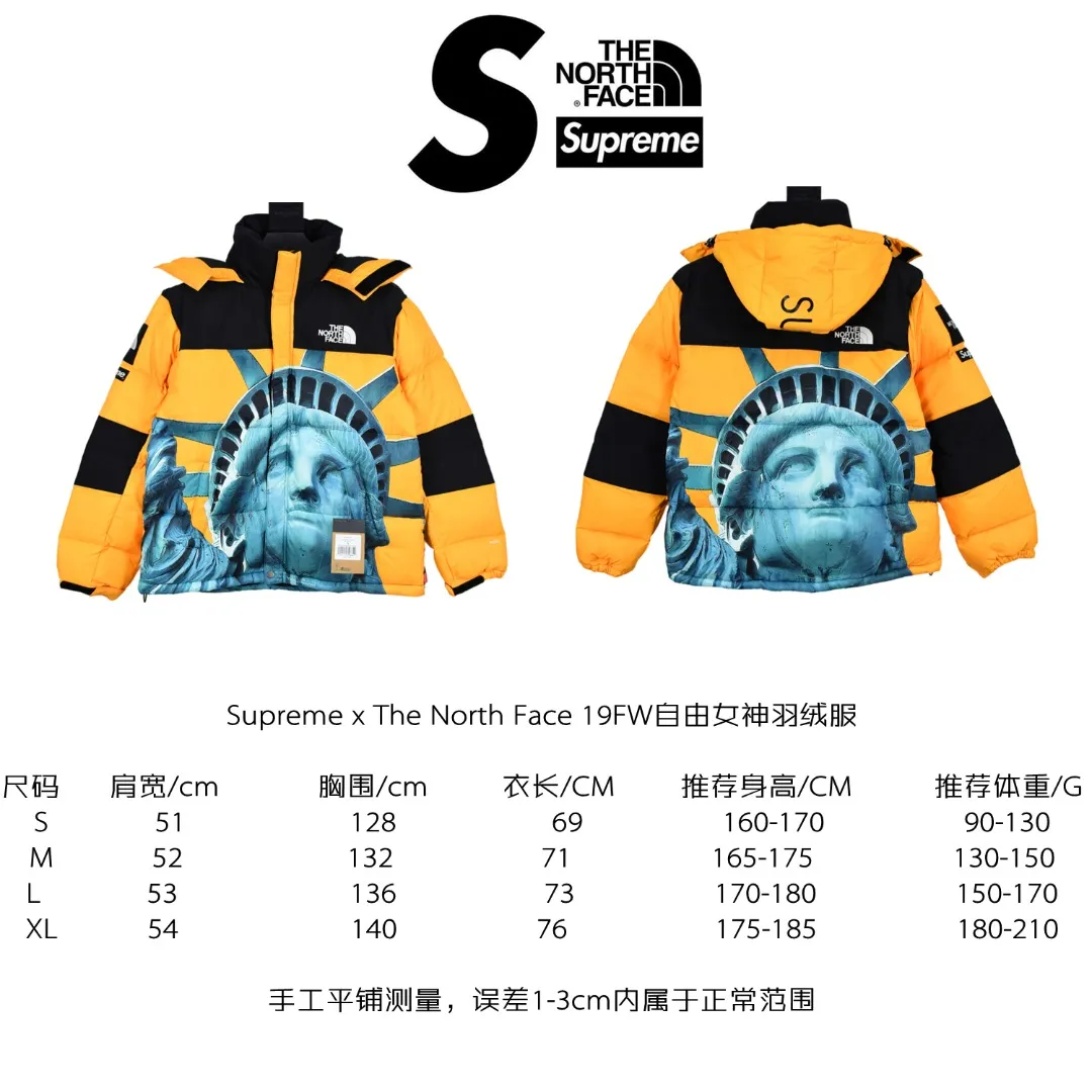 🅿️960 MX29 World-destroying masterpiece Exclusively produced Supreme 19FW Week 10 x The North Face North Face co-branded Statue of Liberty down jacket 1. Original custom-made windproof and waterproof fabric (waterproof + water-repellent process Note! Waterproof and water-repellent are two concepts. This fabric is compatible with both processes) 2. Original TNF embroidery data Authentic effect Behringer BEKS-Y924 embroidery machine On-machine operation Achieve exactly the same effect. 3.90 white duck down filling. The overall upper body effect is consistent with YB. 4. Printing. The whole body adopts Israeli Kornit Paradigm technology. The color is repeatedly adjusted more than 20 times to perfectly restore. The perfect alignment details of the whole body are impeccable. The hat can be stored. The collar and hat are filled with down. Correct accessories. Collar label/wash/ Size: S~XL