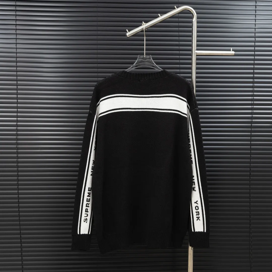 P300 Style: SUPREME unicorn arm knitted long-sleeved sweater Size: S-XXL Fabric: Wool blend Accessories: Full set of customized original accessories No gender distinction, same style for men and women